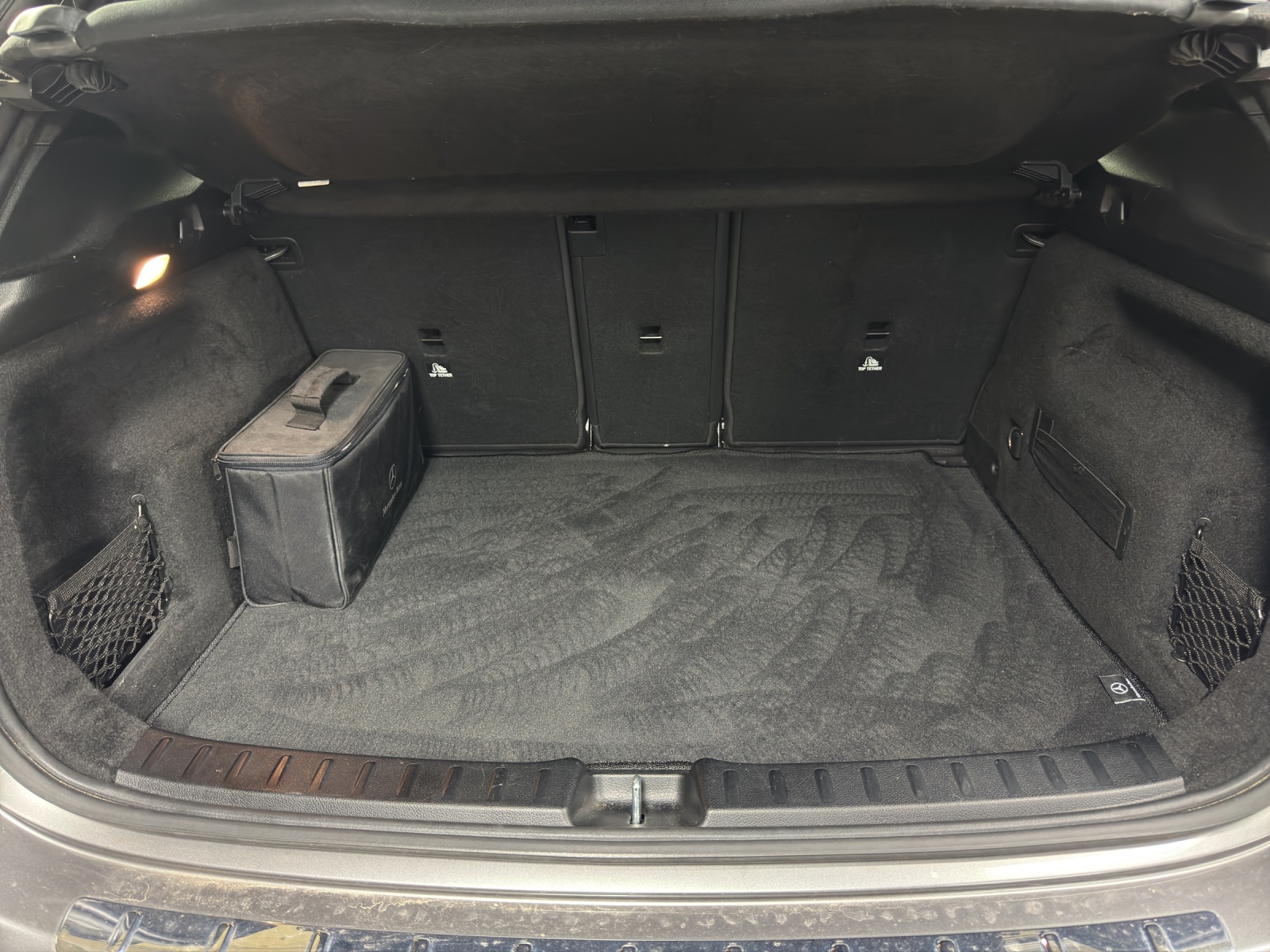 MERCEDES-BENZ GLA 250e Progressive 8G-D-image-8