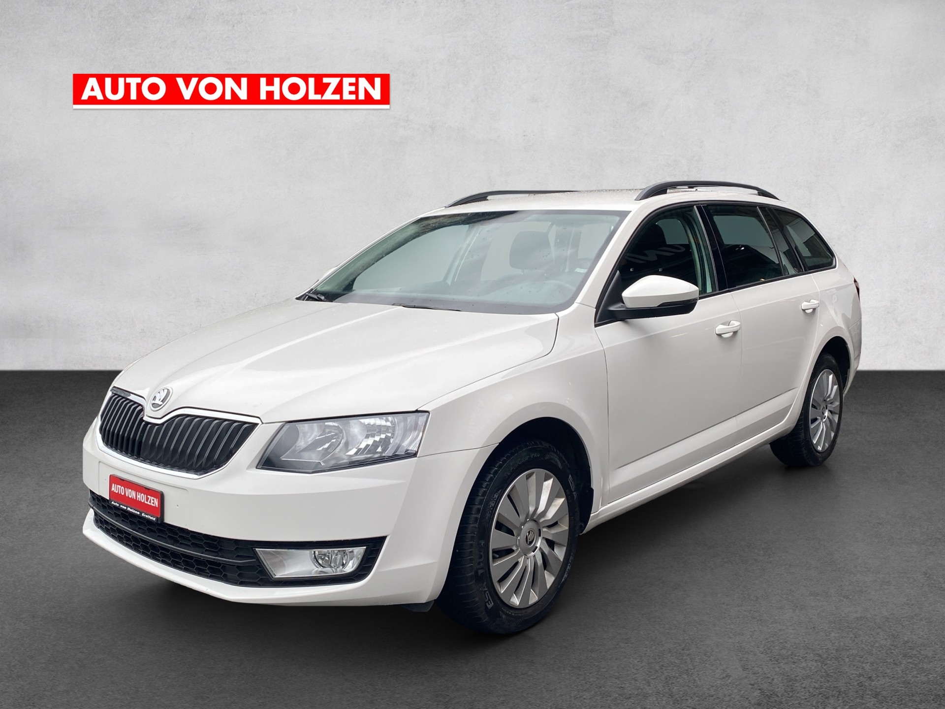 SKODA Octavia Combi 1.6 TDI Ambition 4x4-image-1