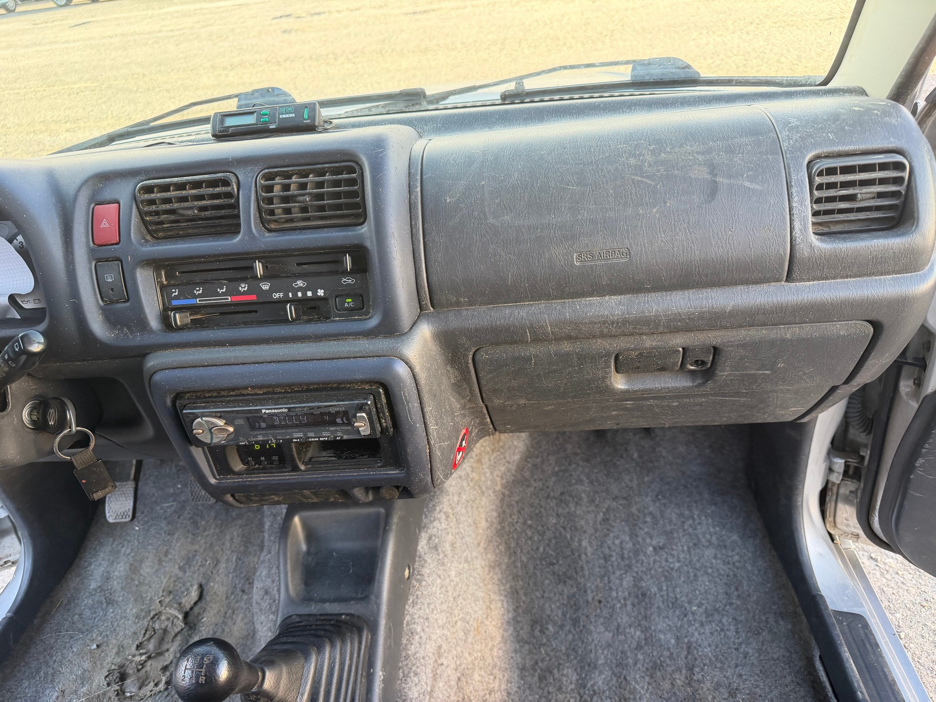 SUZUKI Jimny 1.3 16V (Special) Limited Edition-image-12