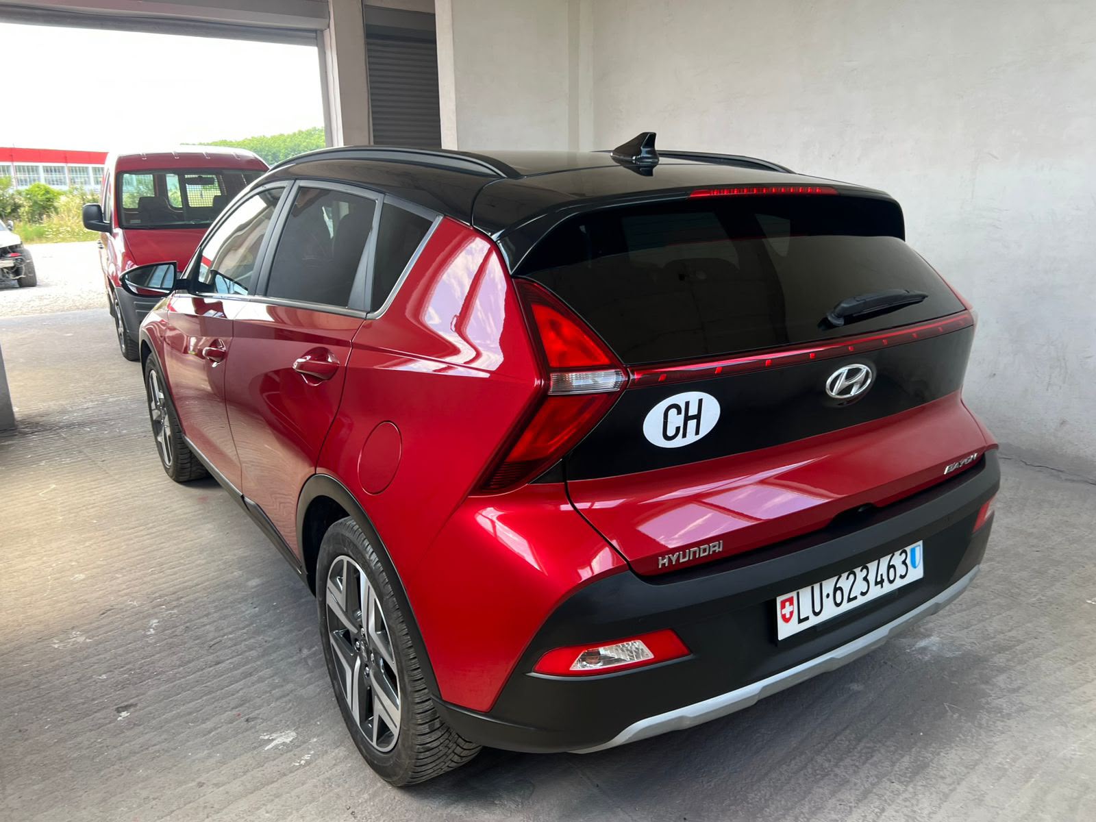 HYUNDAI Bayon 1.0 T-GDi Amplia-image-2