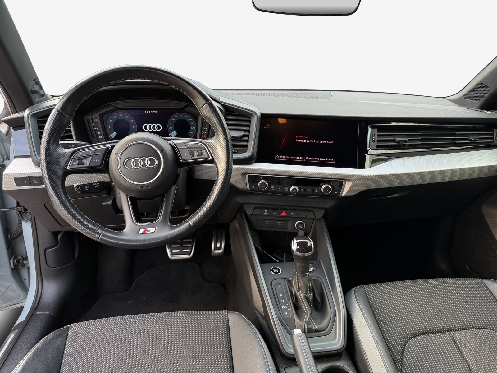 AUDI A1 Sportback 30 TFSI S Line Attraction S-tronic-image-8