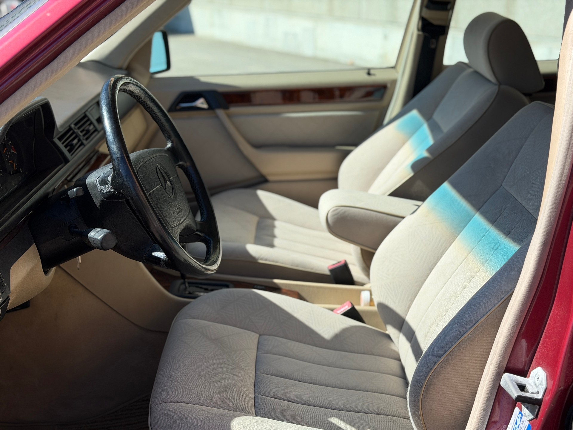 MERCEDES-BENZ E 280 Business Automatic-image-15