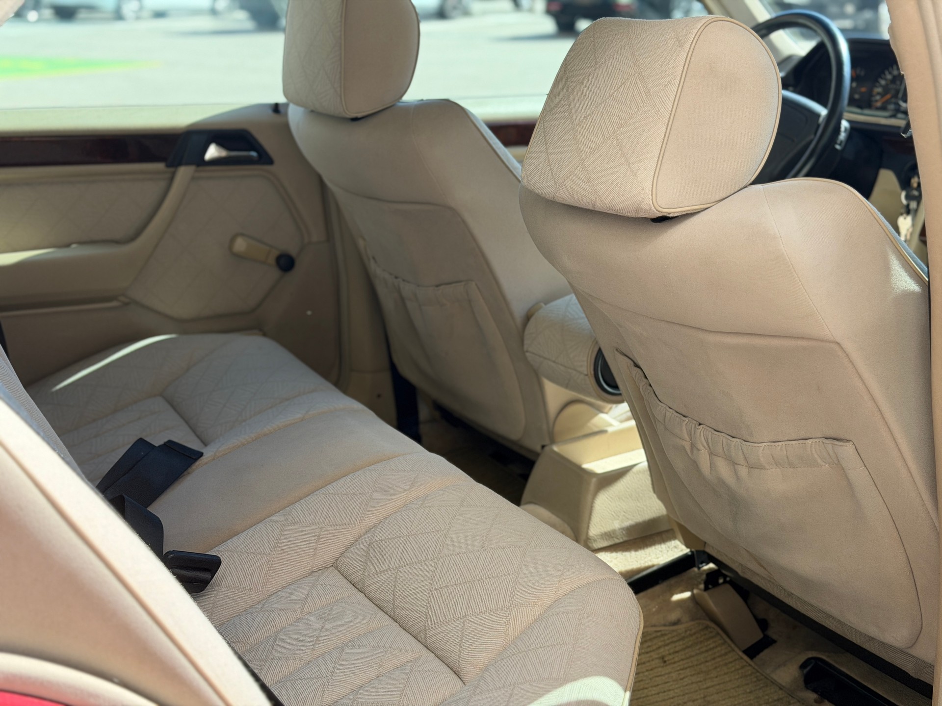 MERCEDES-BENZ E 280 Business Automatic-image-20