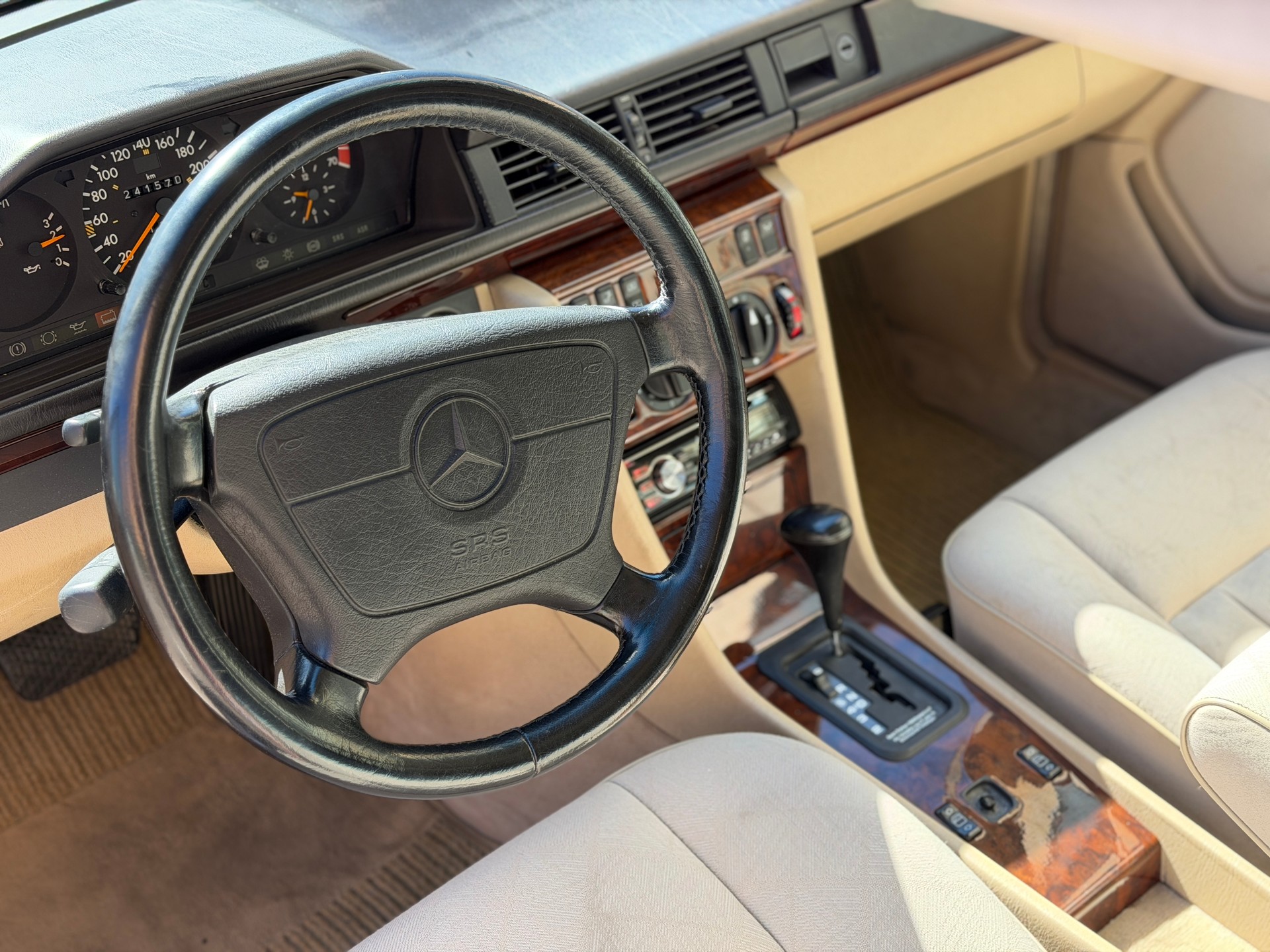 MERCEDES-BENZ E 280 Business Automatic-image-13