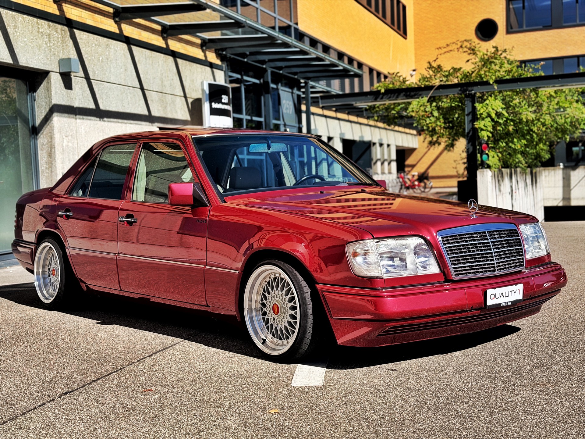 MERCEDES-BENZ E 280 Business Automatic-image-5