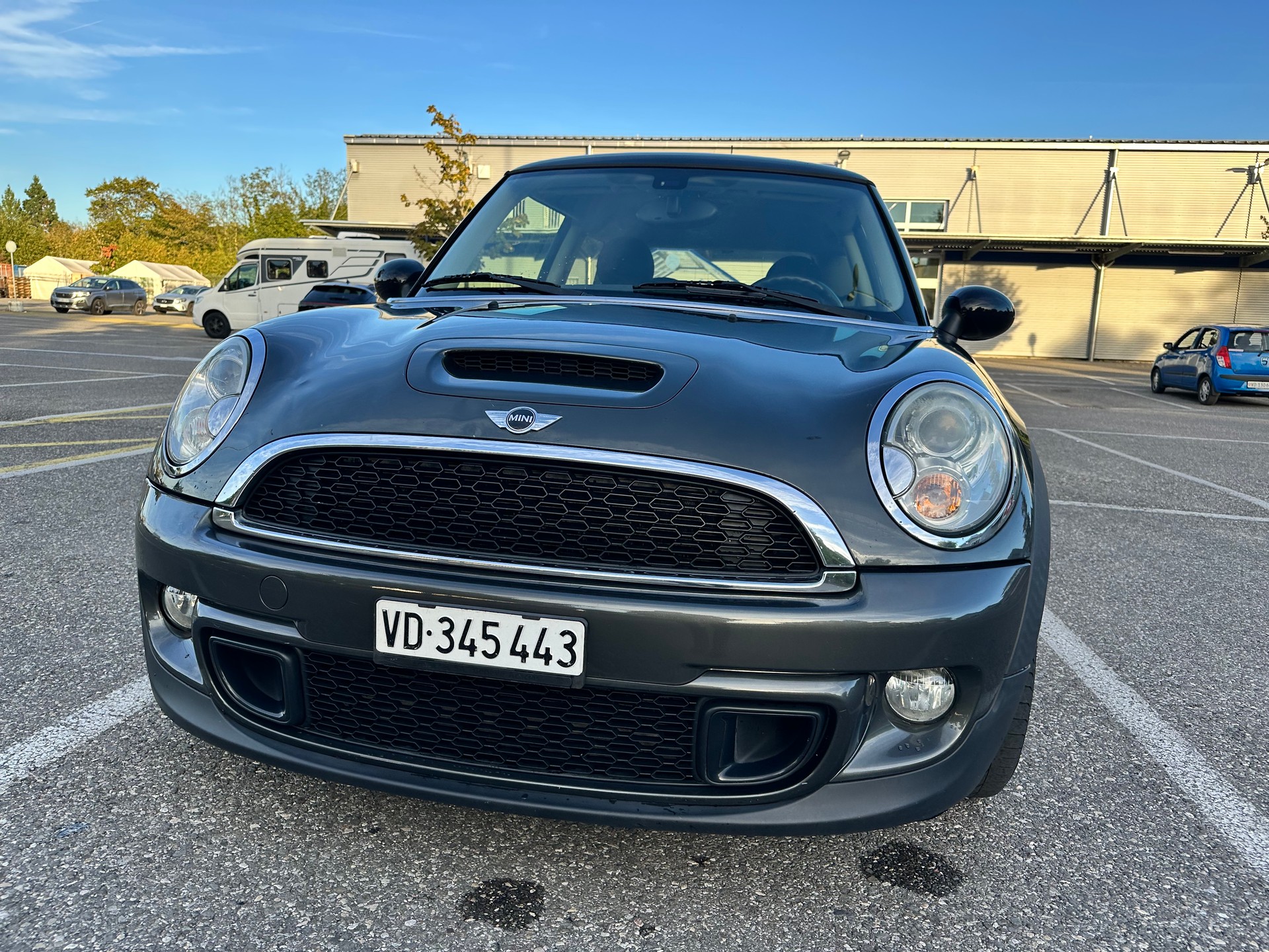 MINI 1.6i Cooper S-image-2