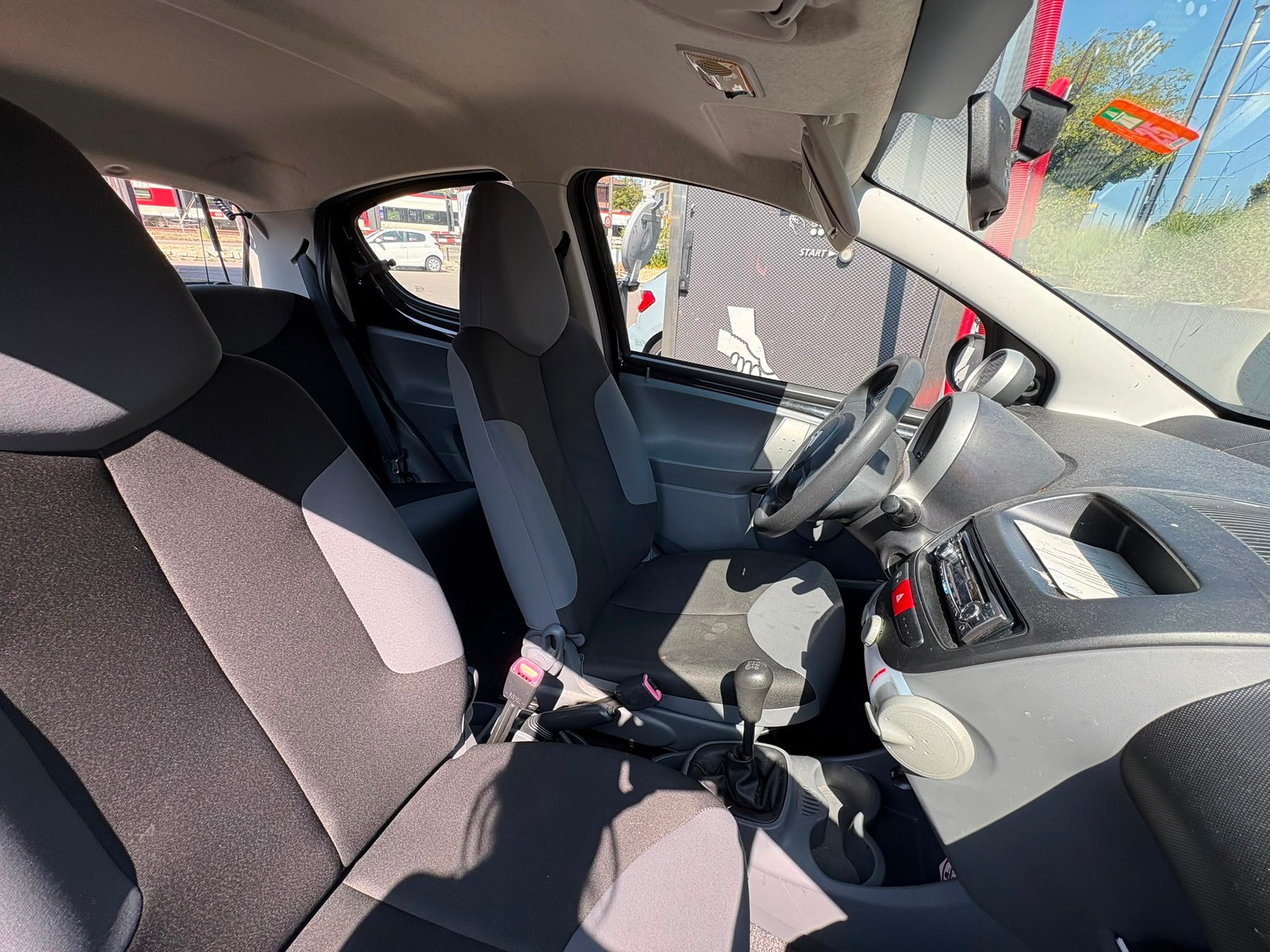 CITROEN 1.0i-image-3