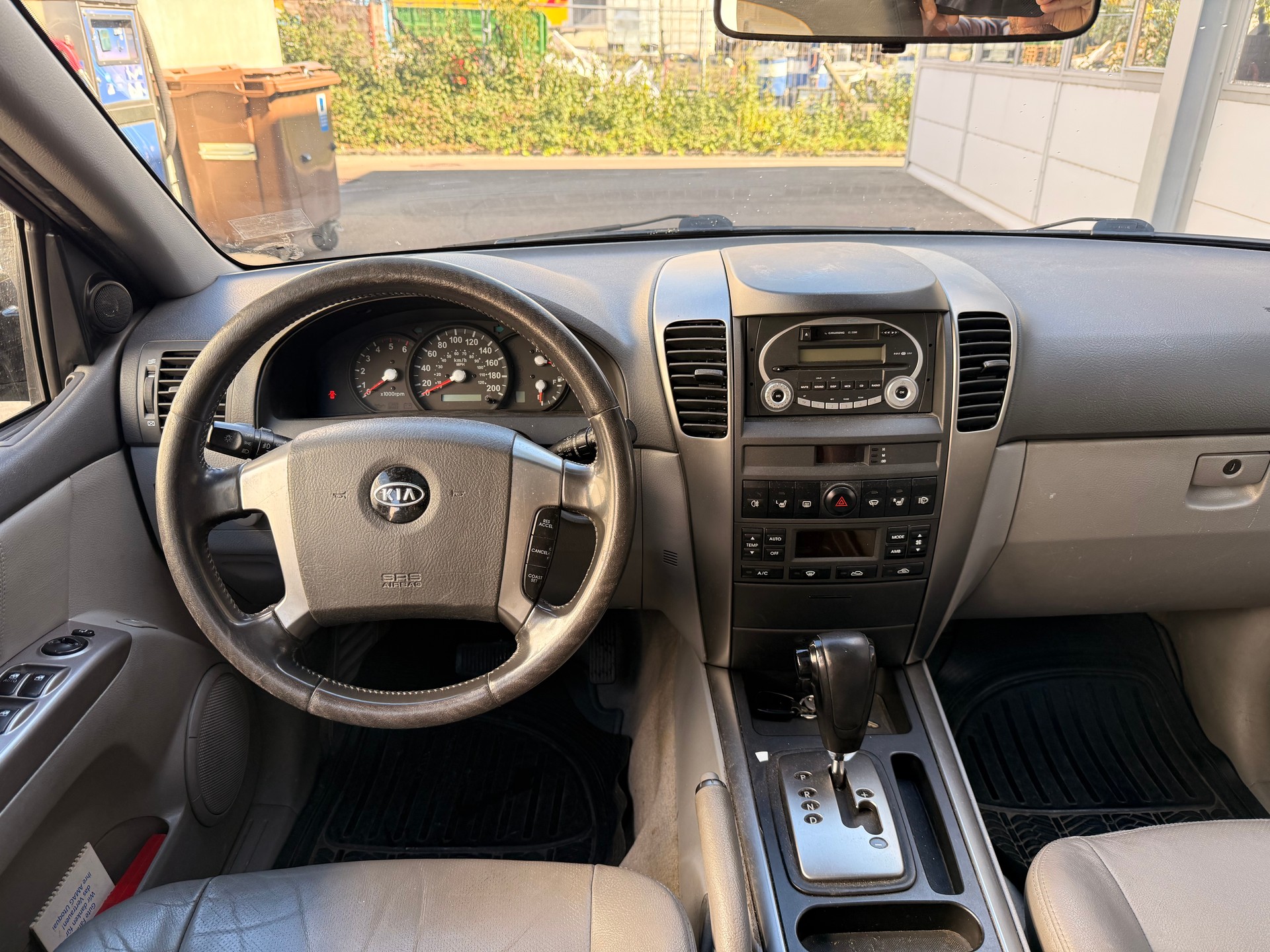 KIA Sorento 3.5 V6 Executive *Aus erster Hand *Sehr gut Fahrbar *Leder *Automat *Klimaautomatik *Tempomat-image-10