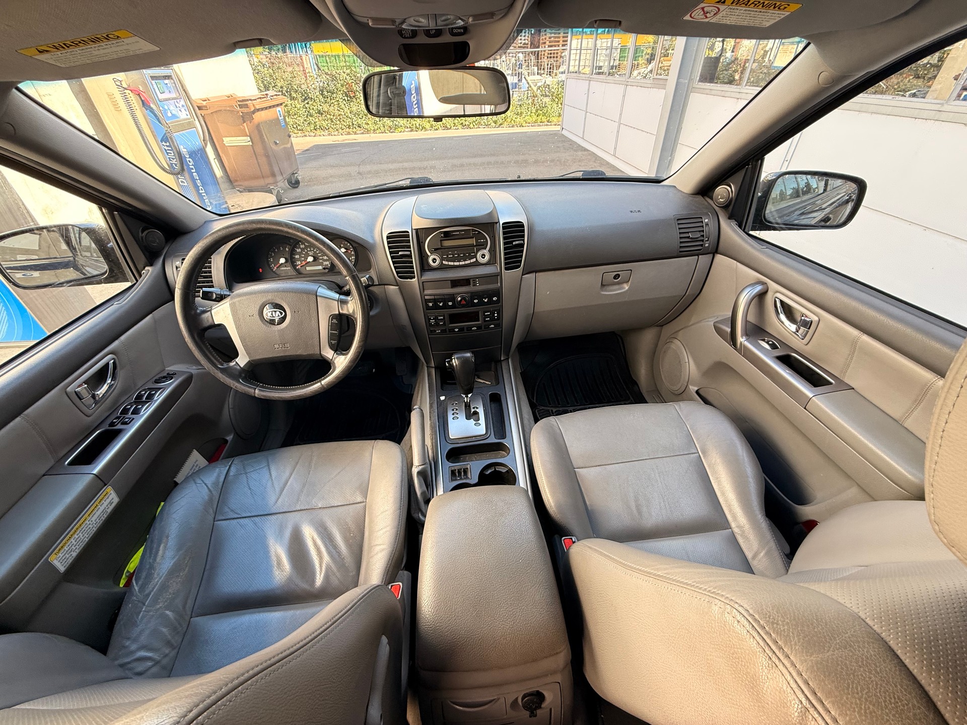 KIA Sorento 3.5 V6 Executive *Aus erster Hand *Sehr gut Fahrbar *Leder *Automat *Klimaautomatik *Tempomat-image-9