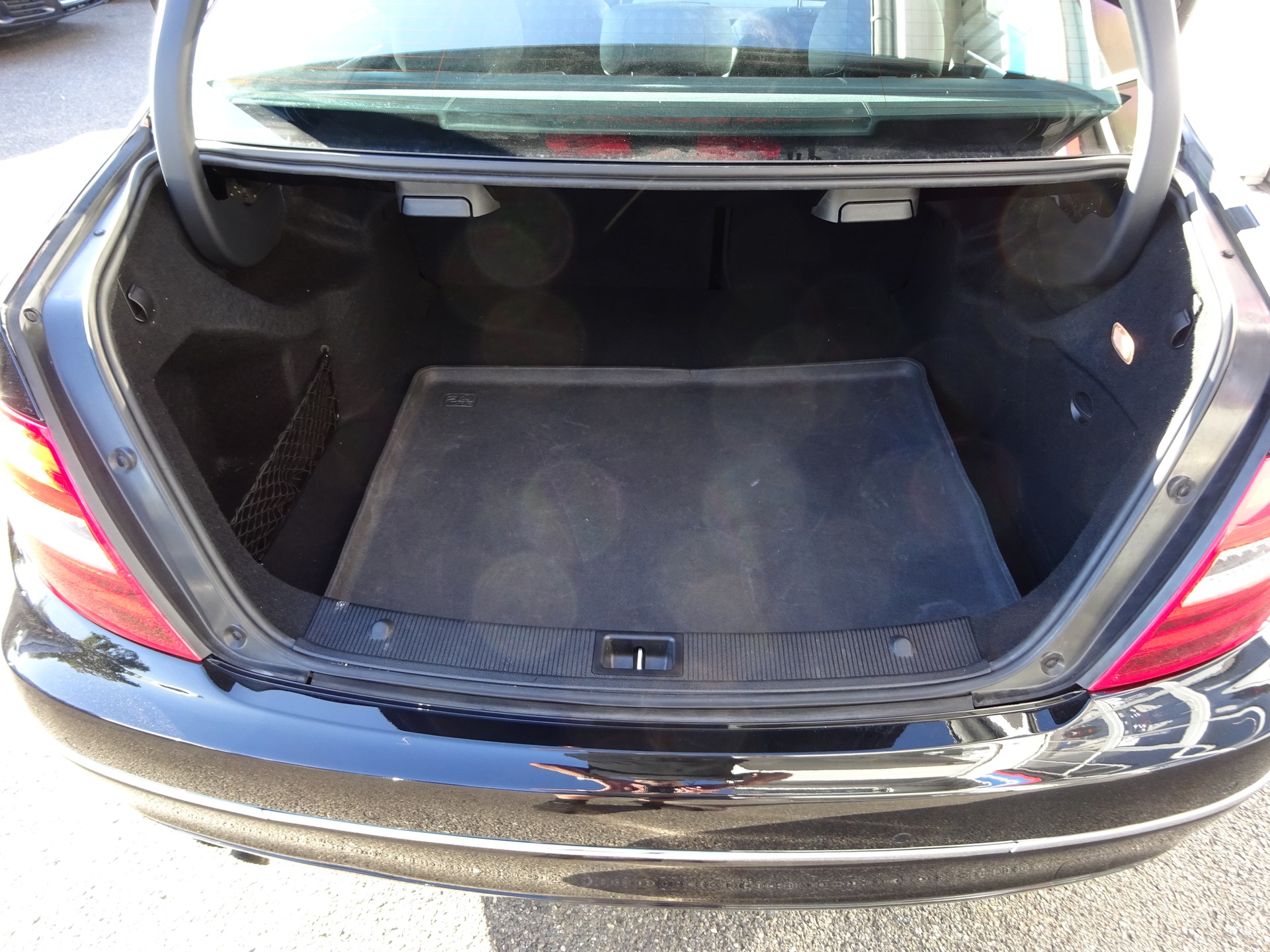 MERCEDES-BENZ C 180 BlueEfficiency Avantgarde 7G-Tronic-image-12