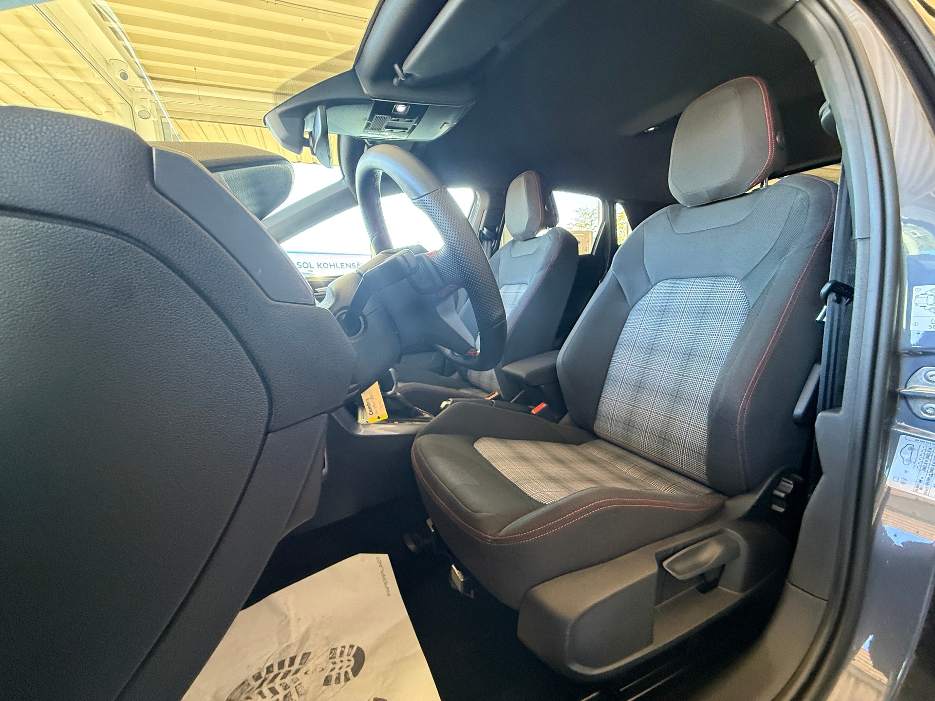 VW Polo 2.0 TSI GTI DSG *** DISTANZREGLER ***-image-30