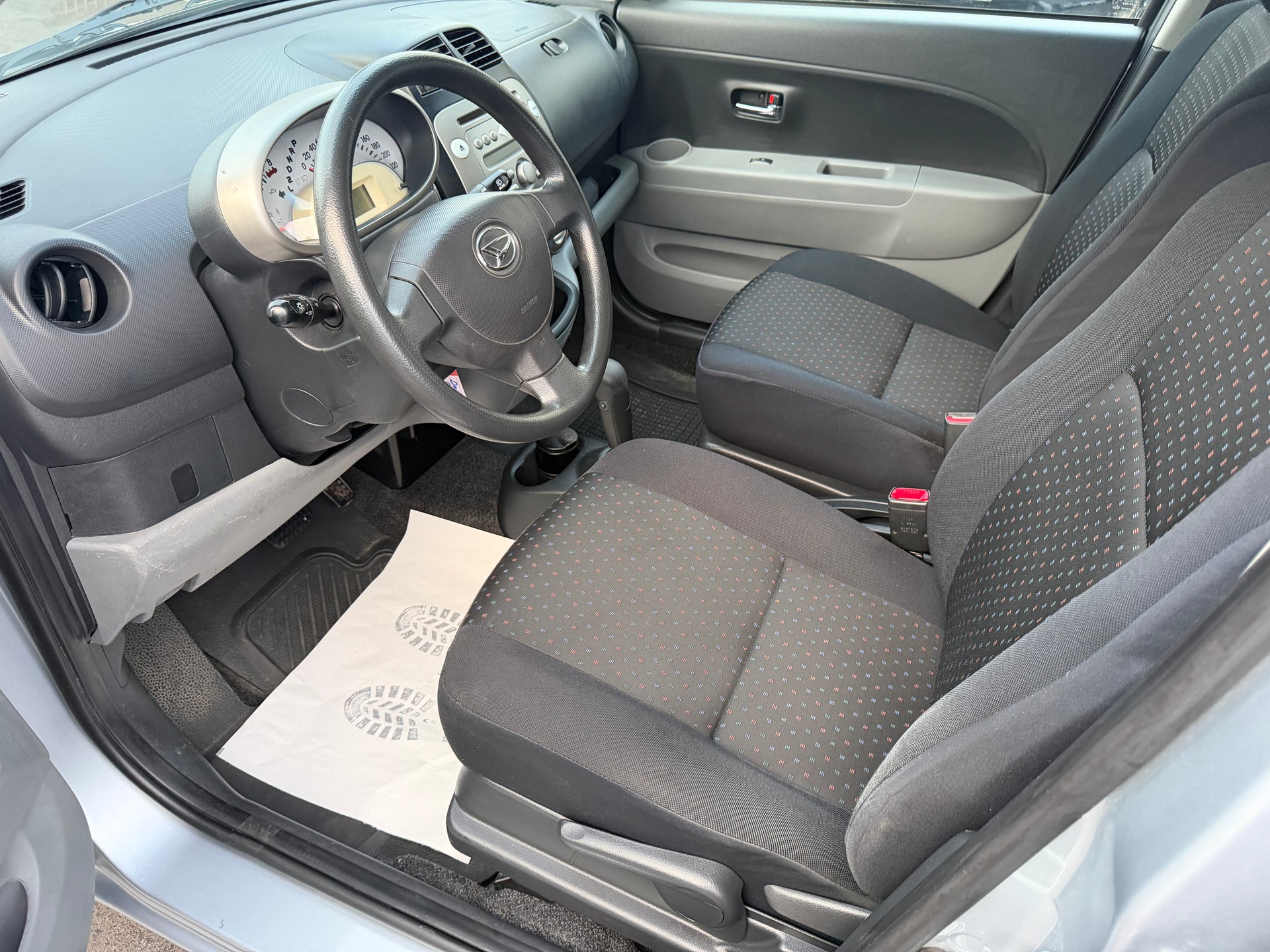 DAIHATSU Sirion 1.3 Automatic-image-7