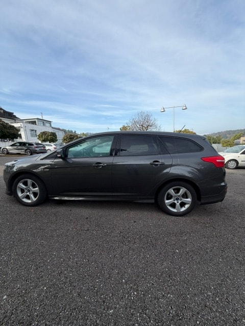 FORD Focus 1.5 SCTi ST Line Automatic-image-3
