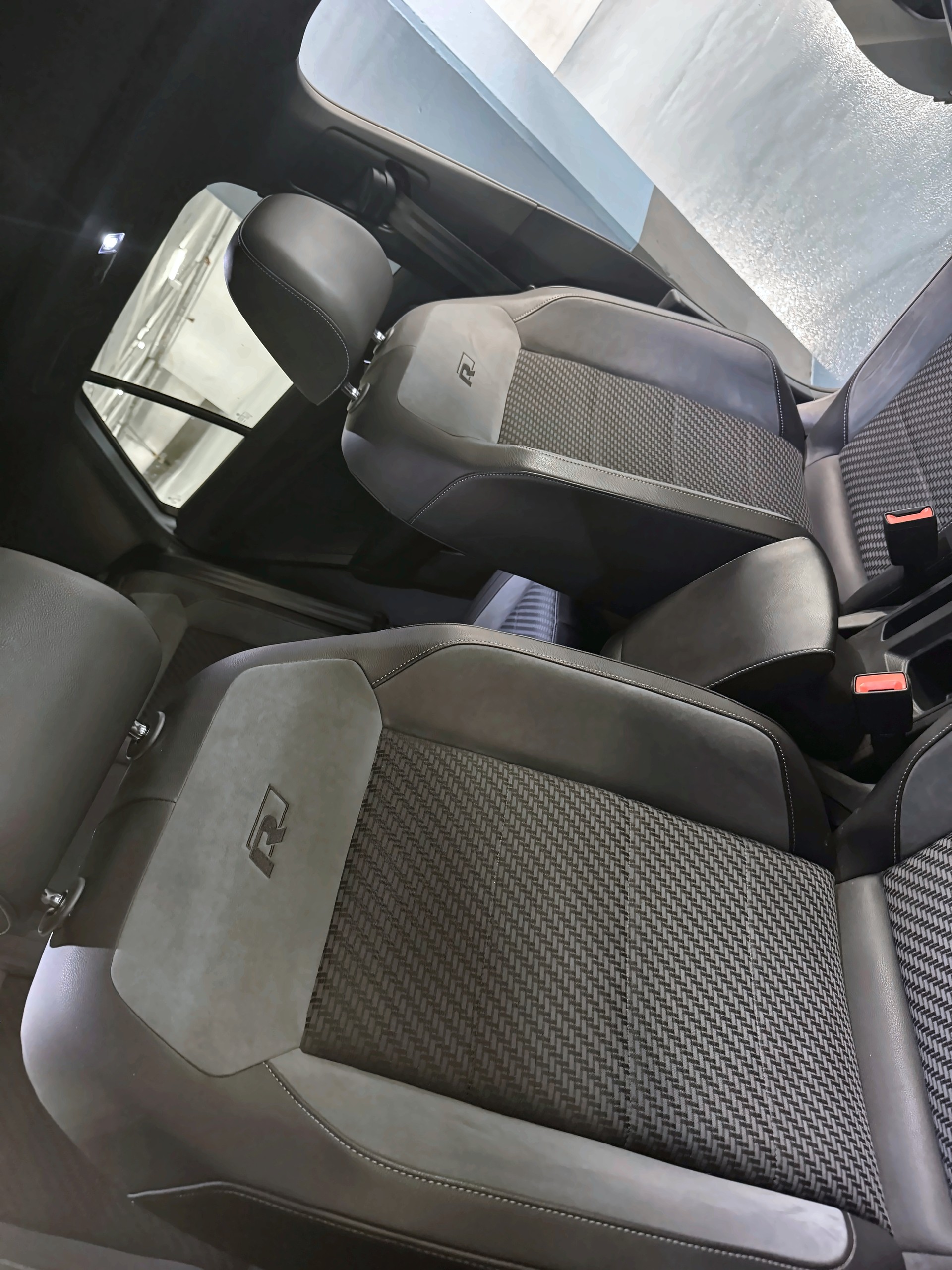 VW 2.0 TSI Sport DSG 4motion-image-5