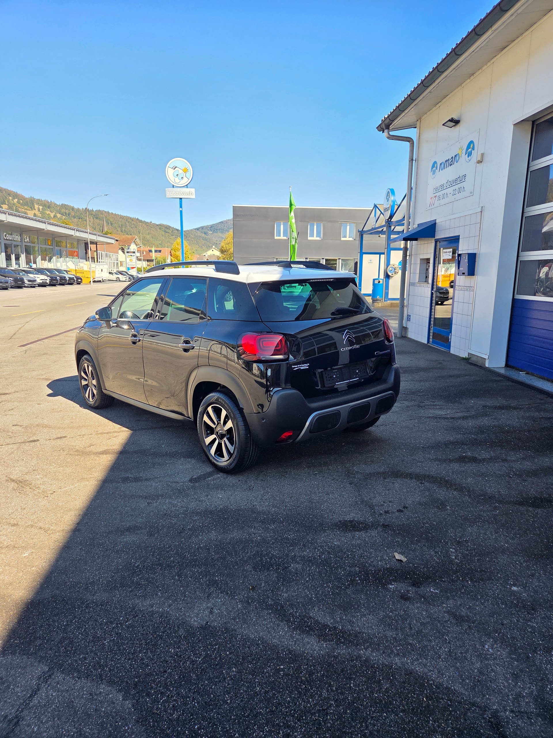 CITROEN C3 Aircross 1.5 BlueHD Shine EAT-image-3