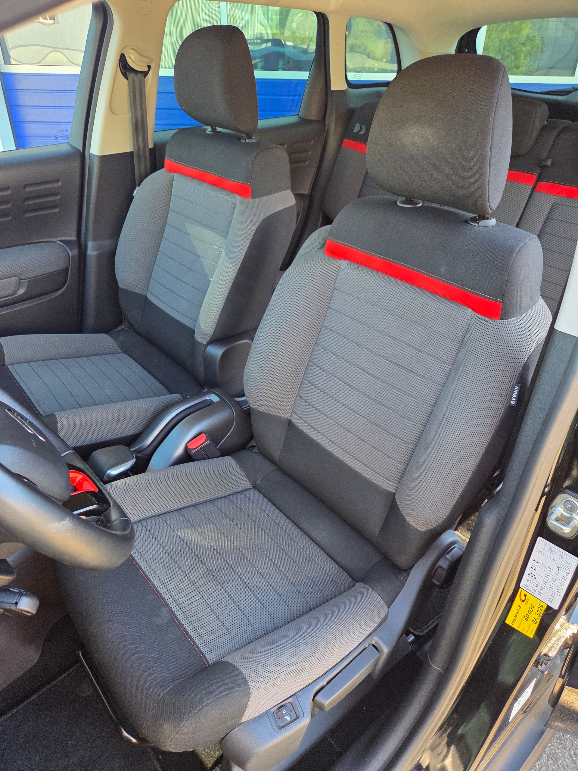CITROEN C3 Aircross 1.5 BlueHD Shine EAT-image-5