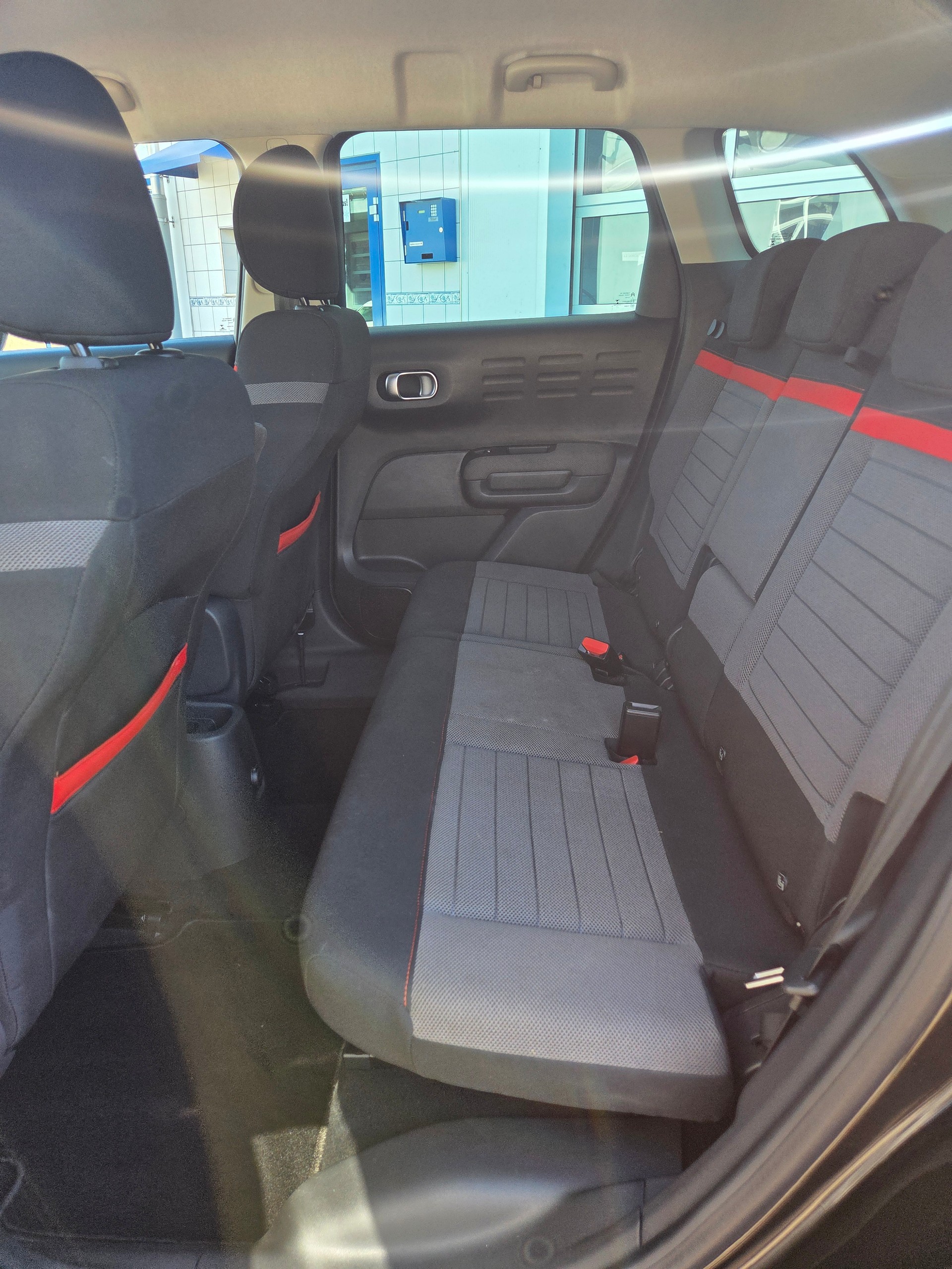 CITROEN C3 Aircross 1.5 BlueHD Shine EAT-image-11