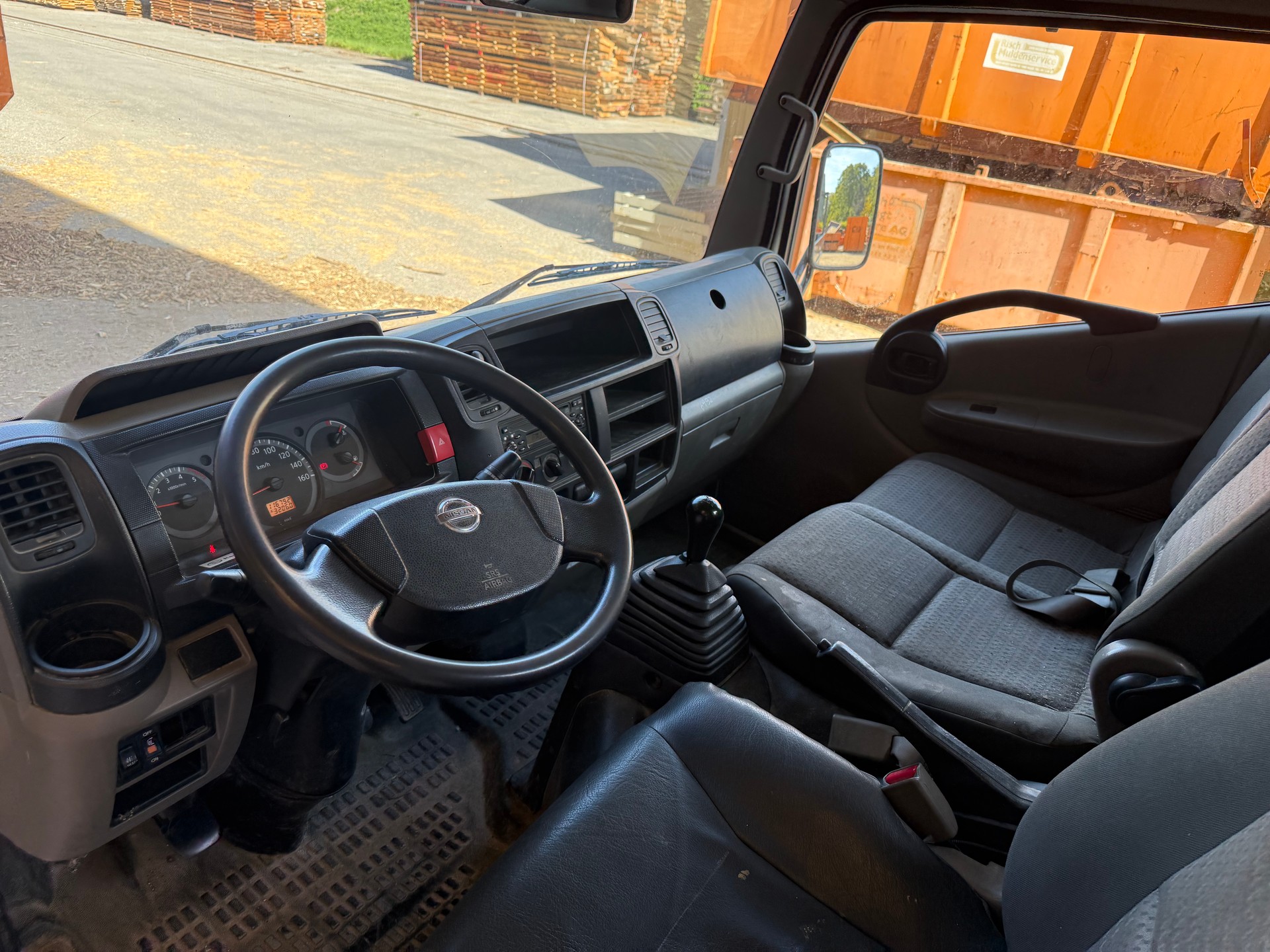 NISSAN Cabstar Comfort 35.13-image-8