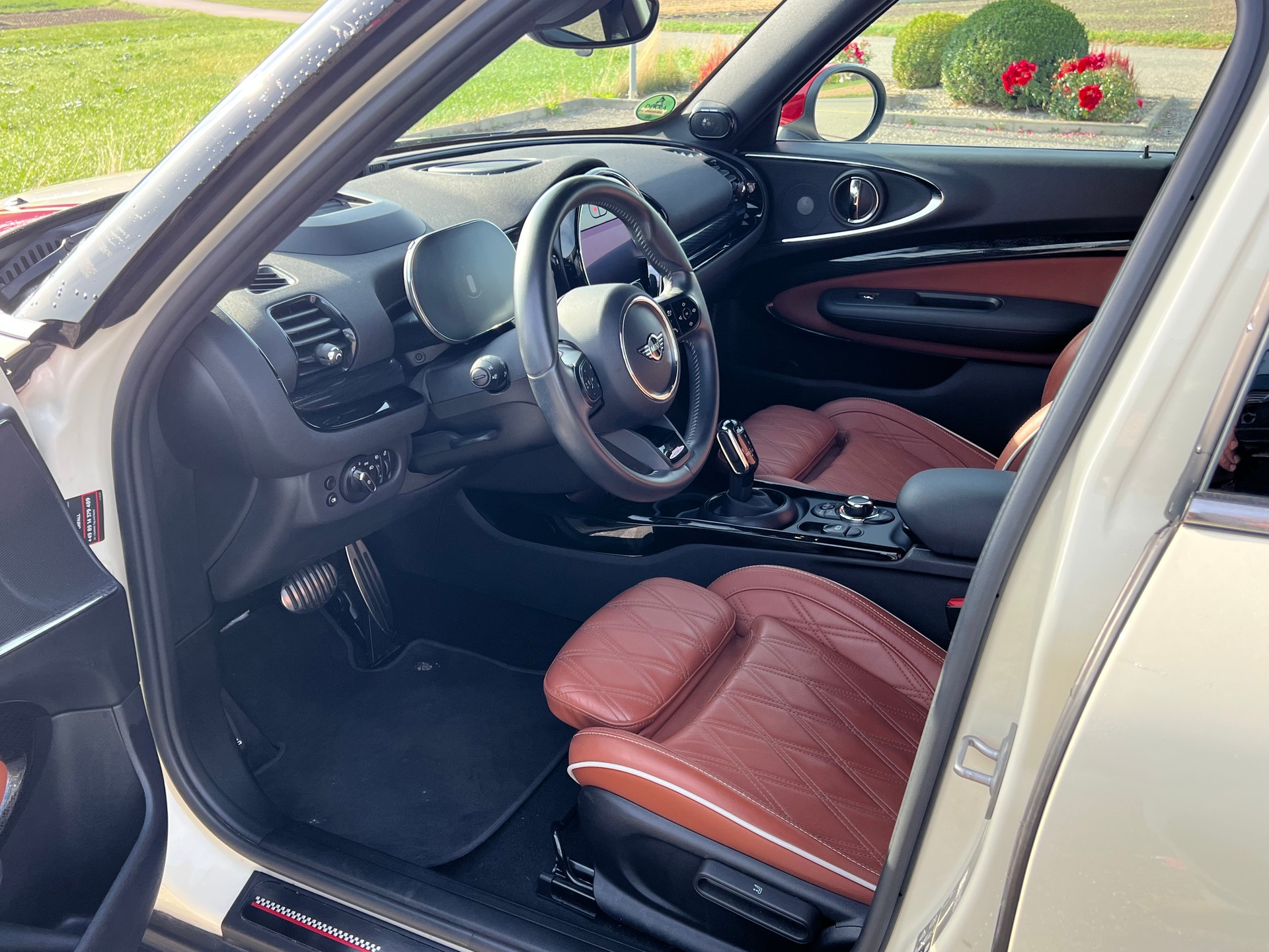 MINI 2.0i John Cooper Works ALL4-image-6
