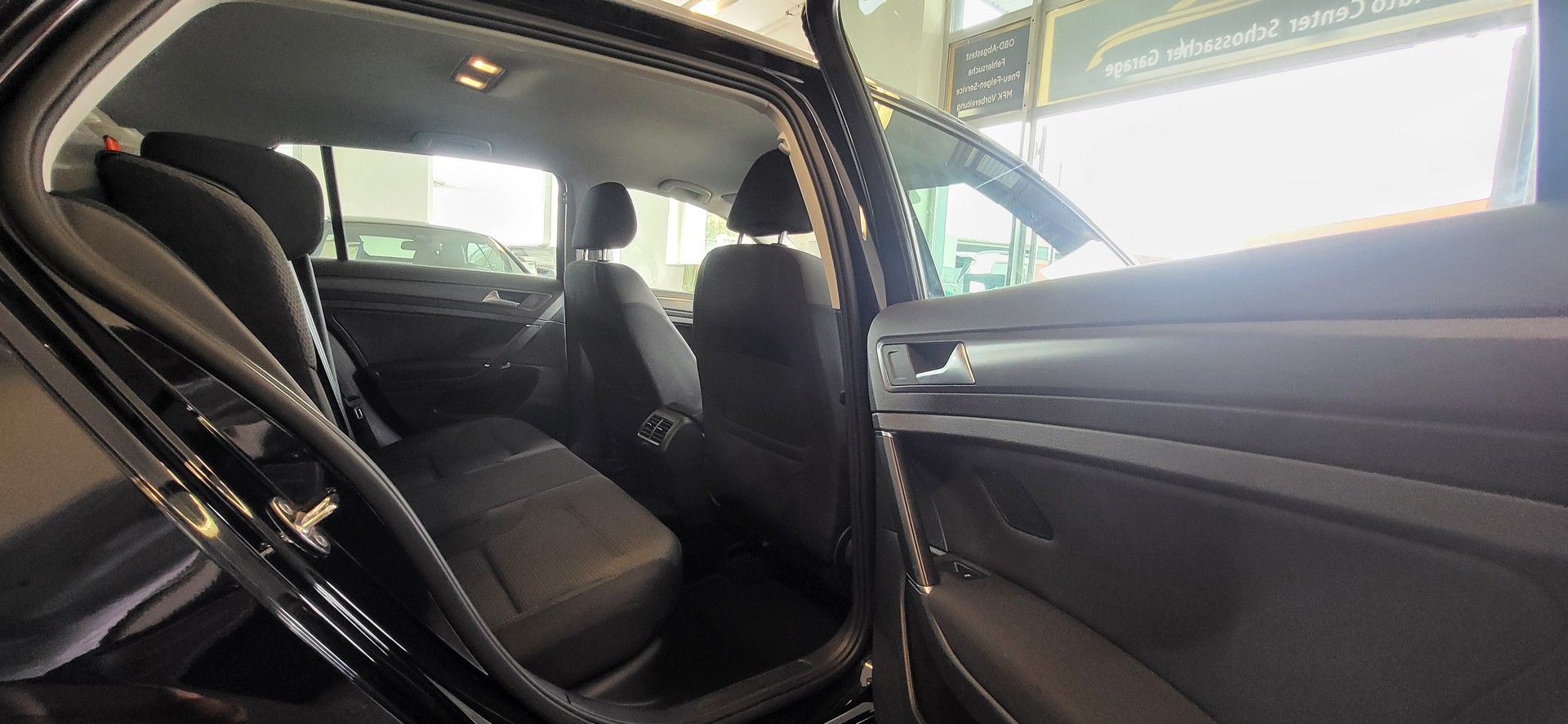 VW Golf 1.5 TSI EVO Comfortline-image-10