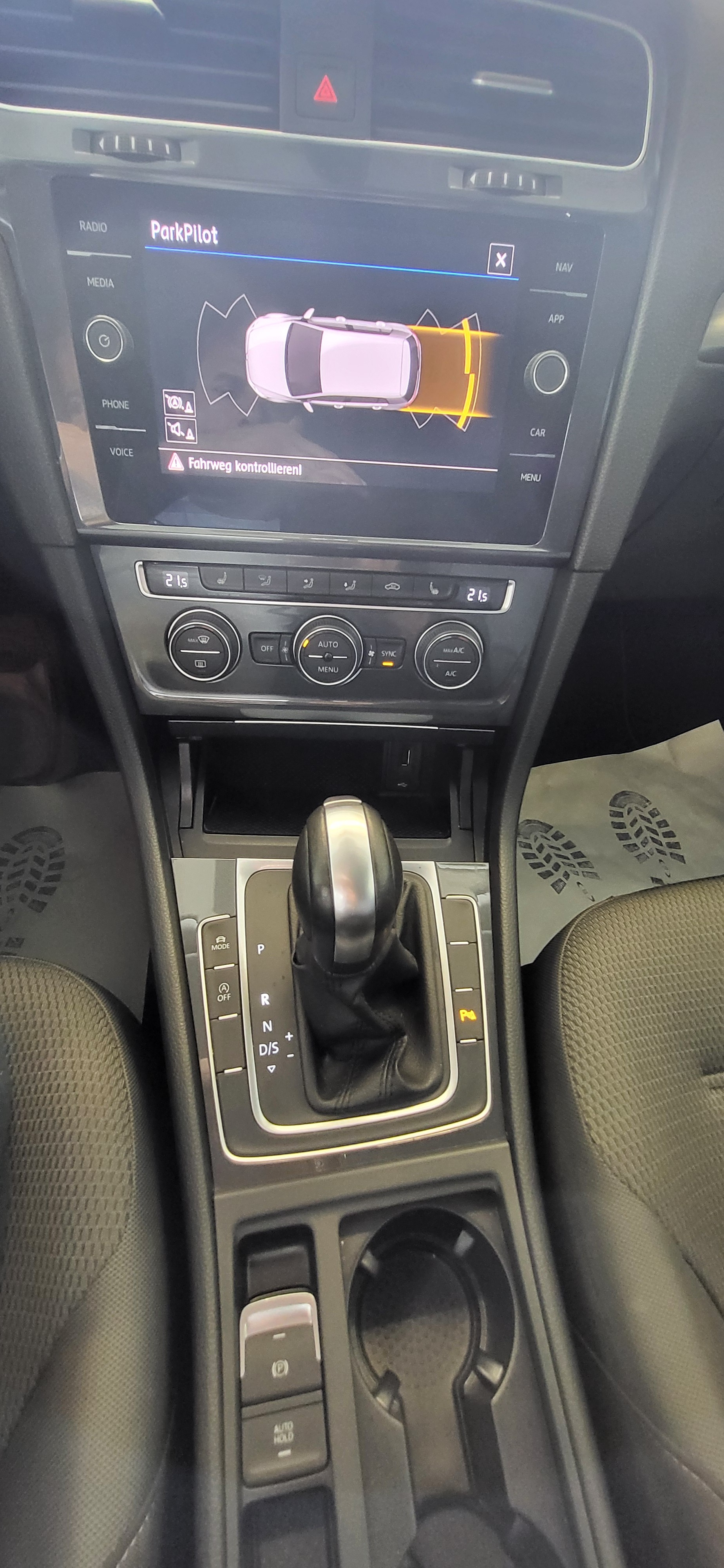 VW Golf 1.5 TSI EVO Comfortline-image-14