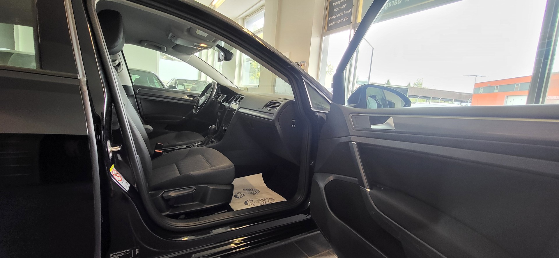 VW Golf 1.5 TSI EVO Comfortline-image-11