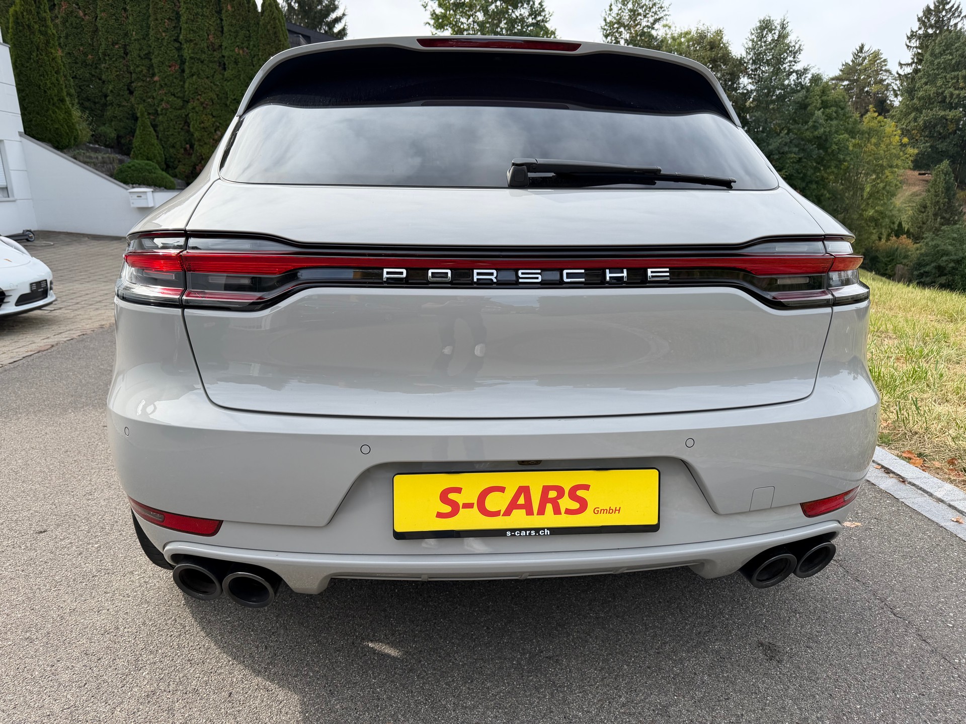 PORSCHE Macan S PDK-image-2