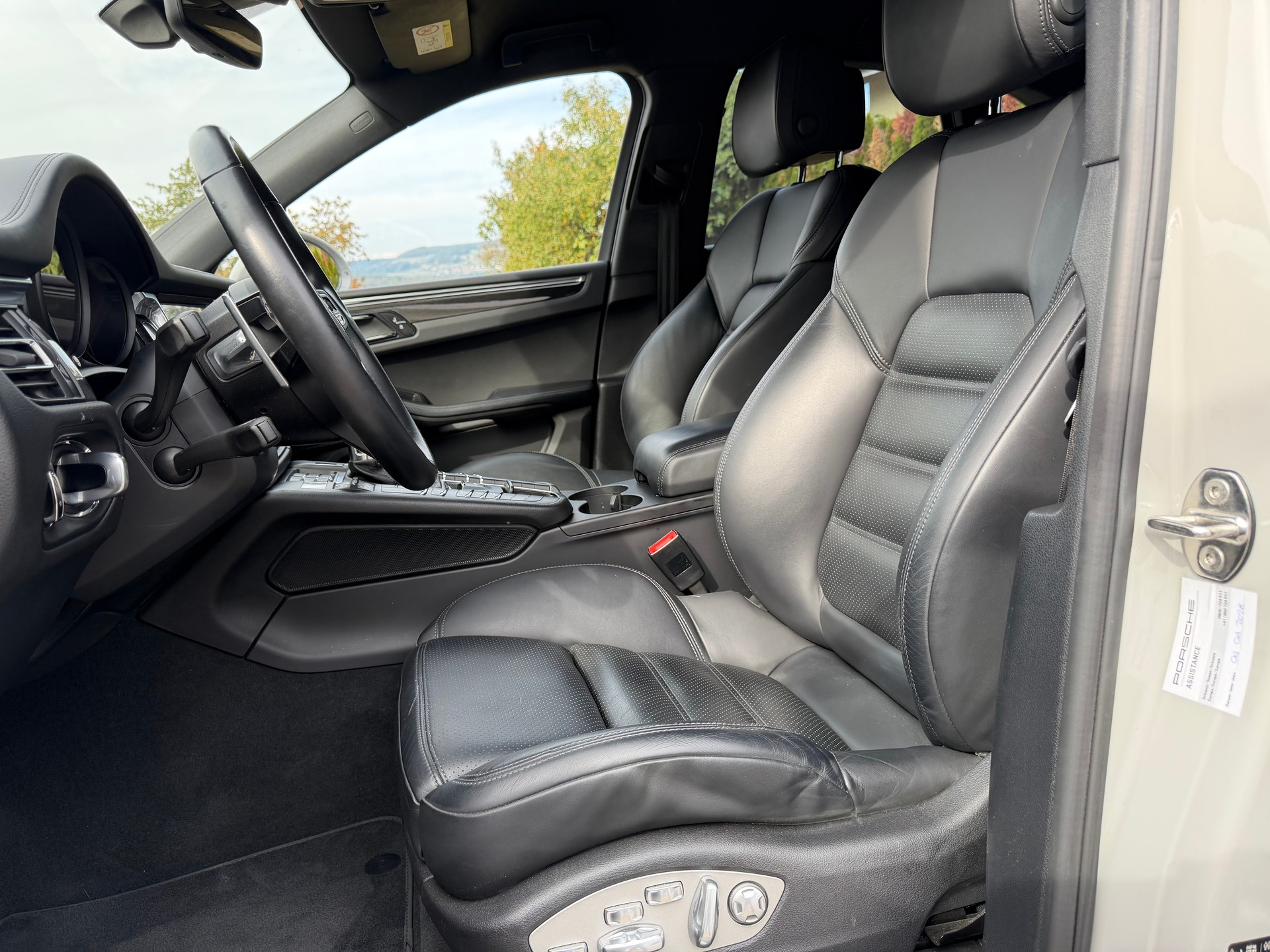 PORSCHE Macan S PDK-image-6
