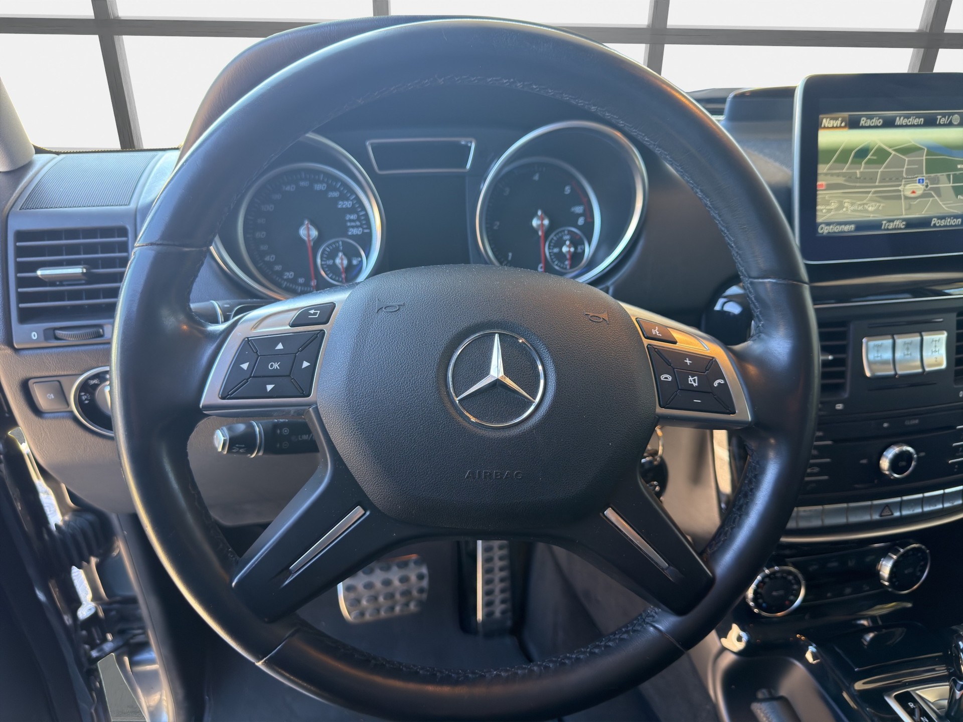 MERCEDES-BENZ G 350 d Professional 7G-Tronic-image-9