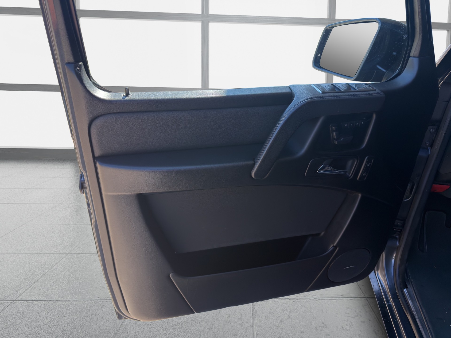 MERCEDES-BENZ G 350 d Professional 7G-Tronic-image-11