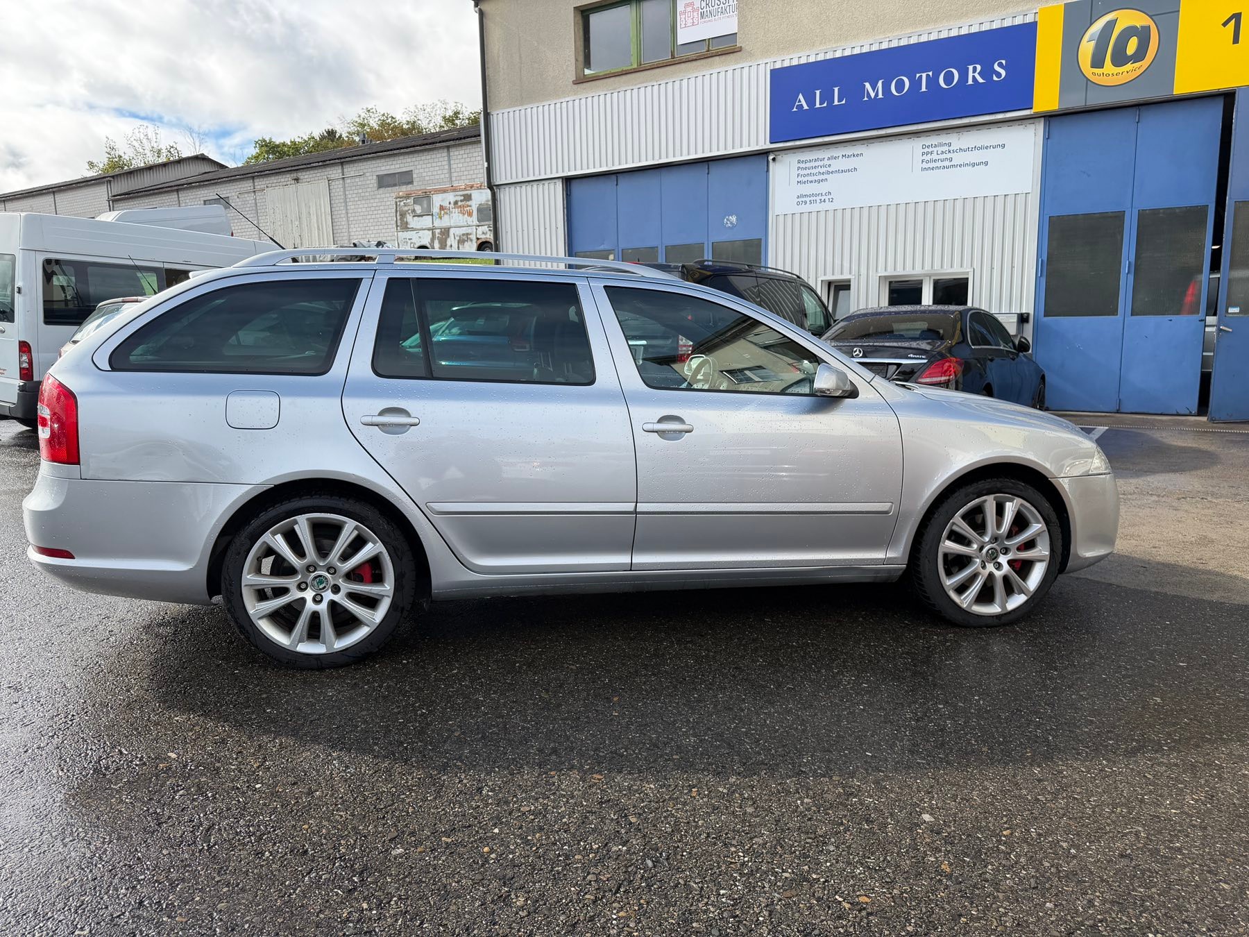 SKODA Octavia 2.0 TDI RS DSG-image-2