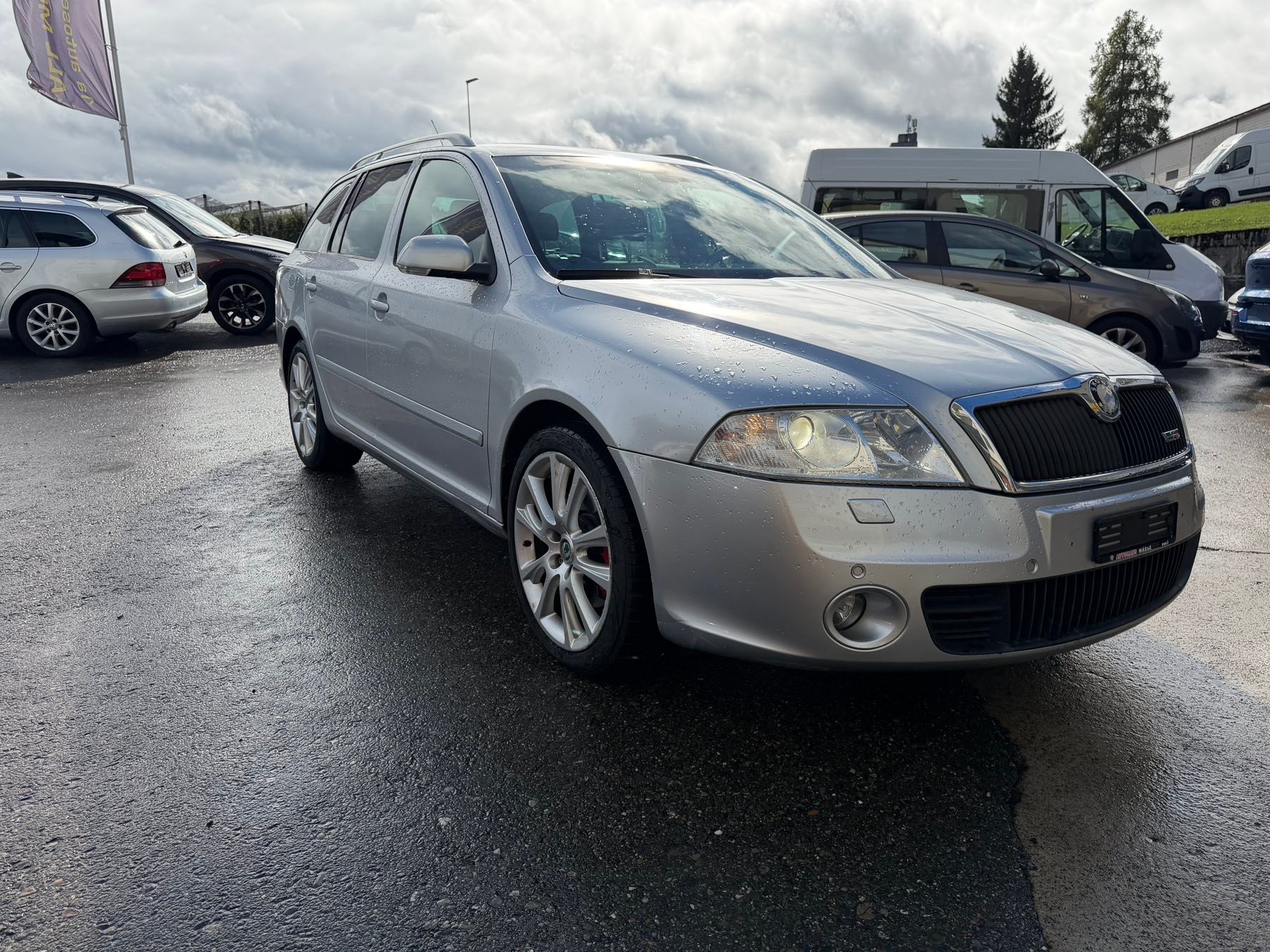 SKODA Octavia 2.0 TDI RS DSG-image-1