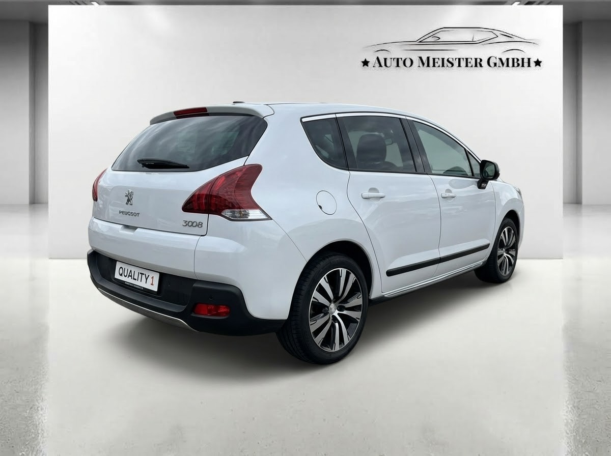 PEUGEOT 3008 HYbrid4 2.0 HDI ETG6-image-3