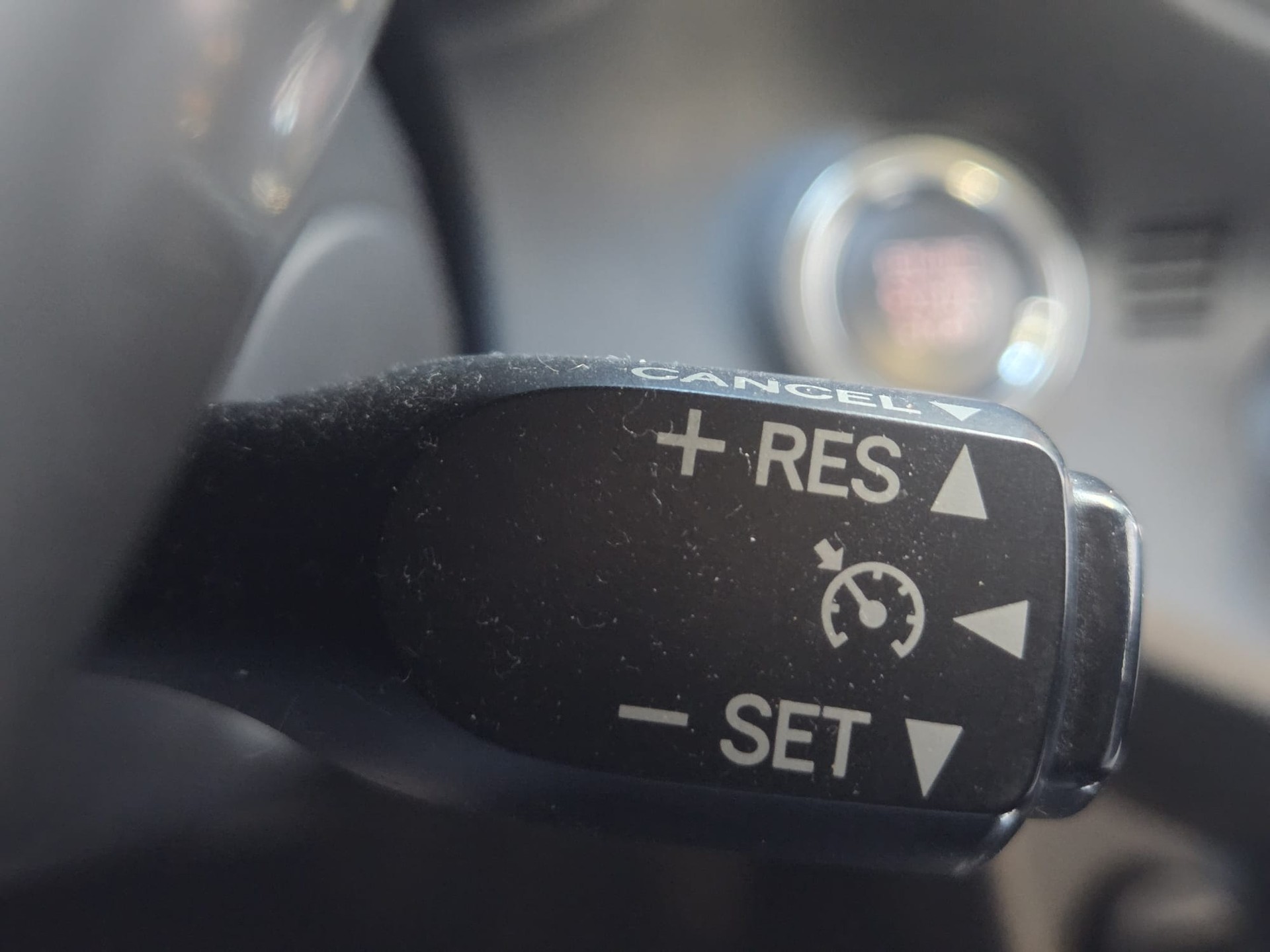 TOYOTA Yaris 1.33 Style Multidrive ** Frish MFK ** Expertise du jour **-image-6