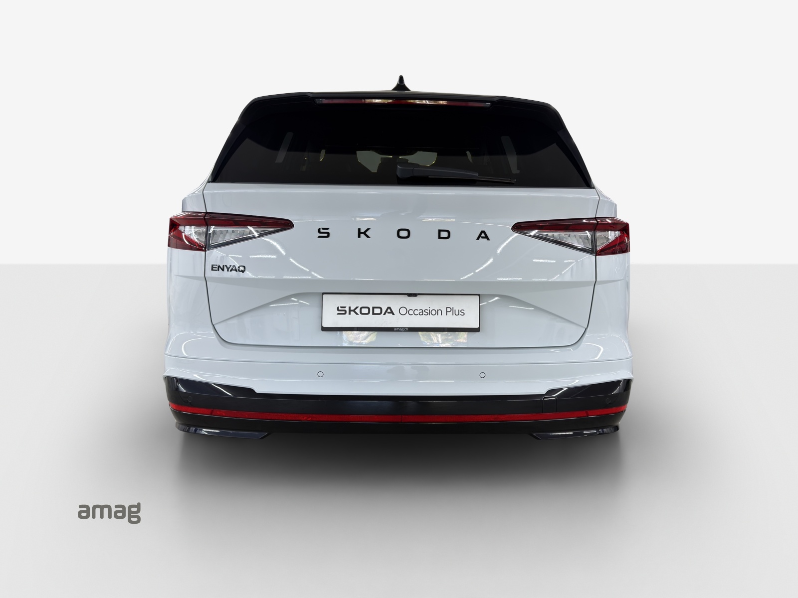 SKODA Enyaq 4x4 RS-image-3
