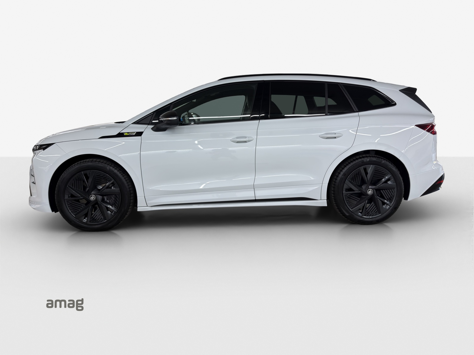 SKODA Enyaq 4x4 RS-image-1