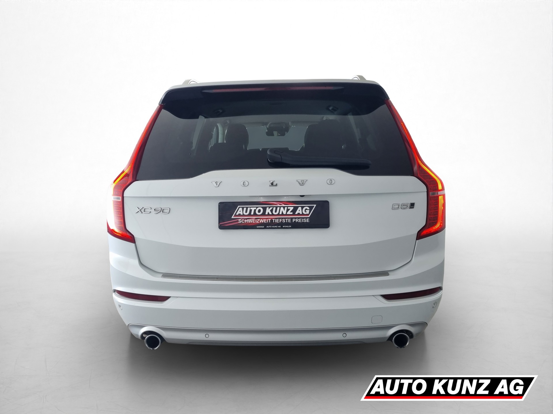 VOLVO XC90 2.0 D5 Momentum 7P. AWD-image-4