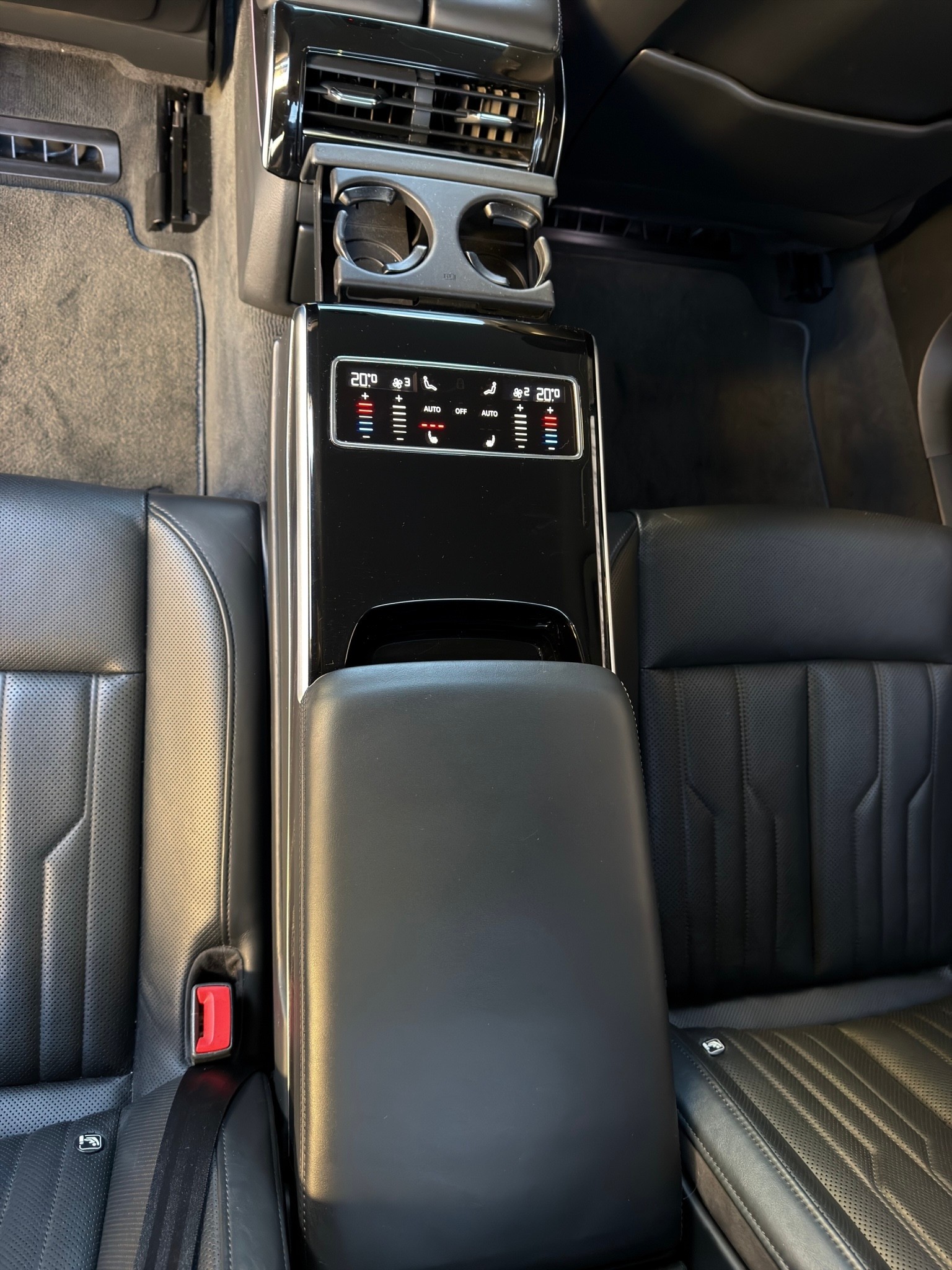 AUDI A8 50 TDI 286PS quattro tiptronic Frisch MFK-image-14