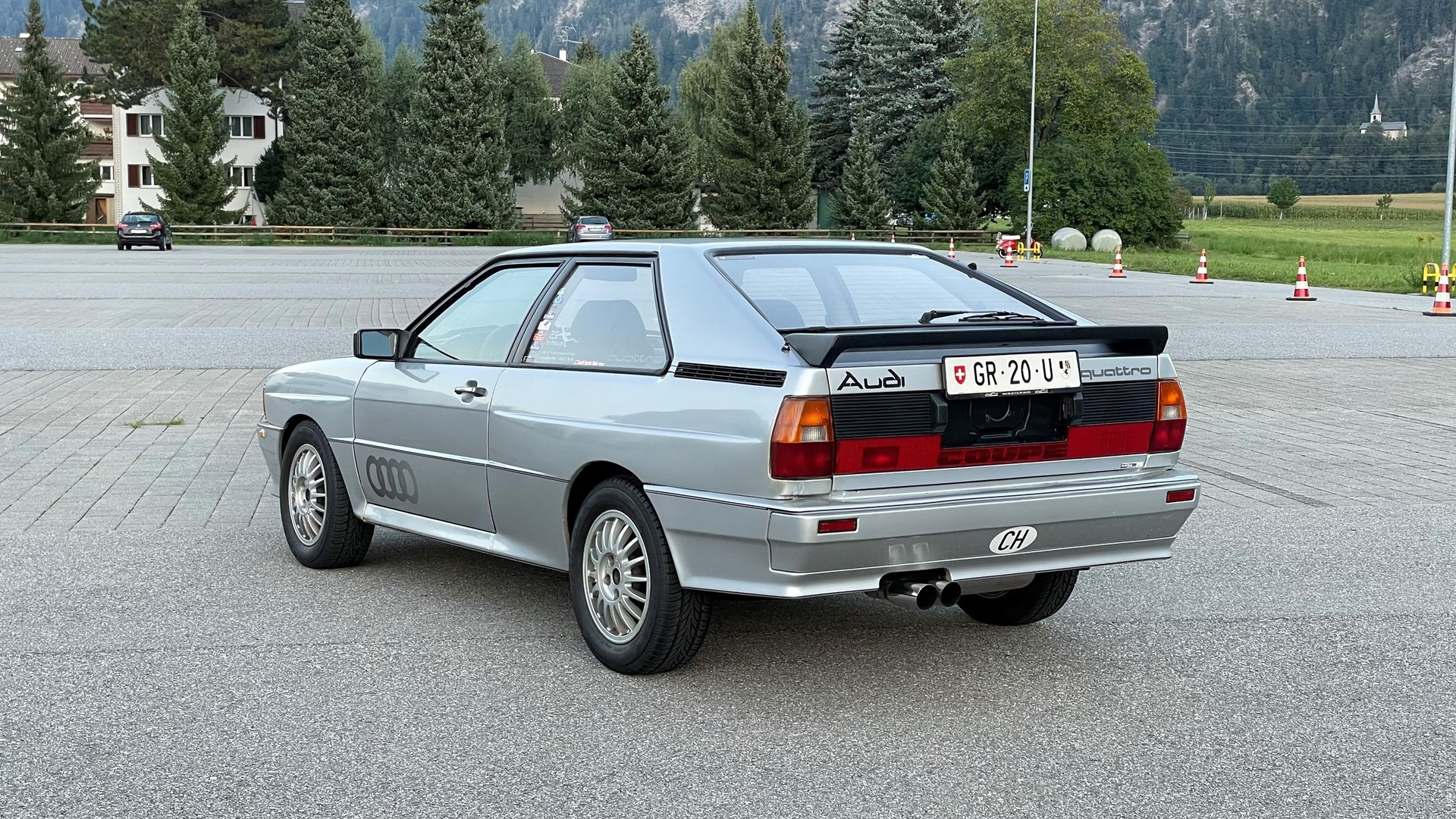 AUDI quattro Turbo-image-6