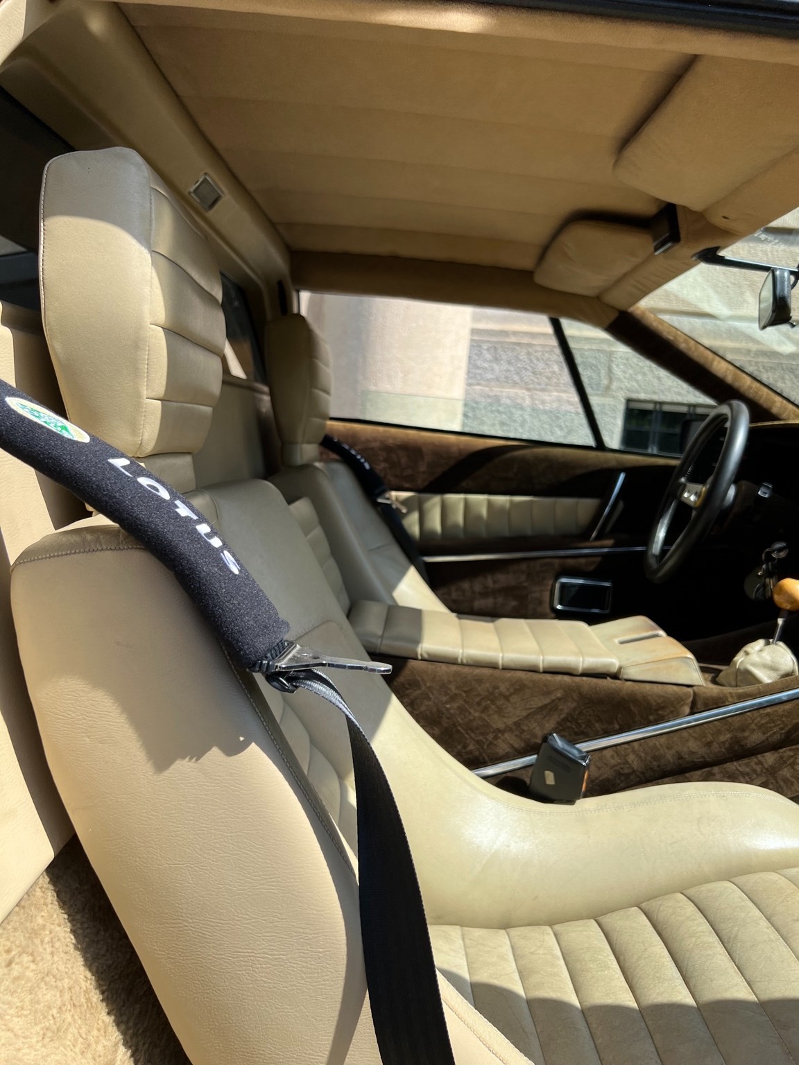 LOTUS ESPRIT S 2-image-11