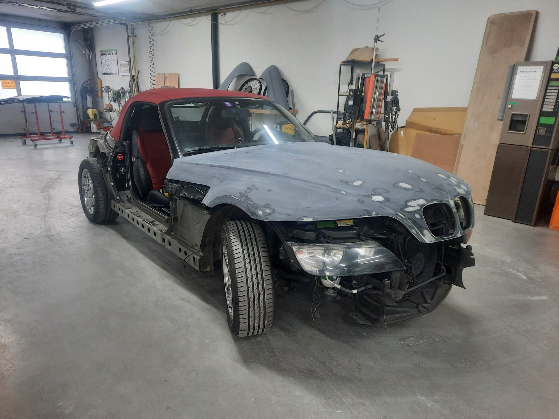 BMW Z3 2.8i-image-6