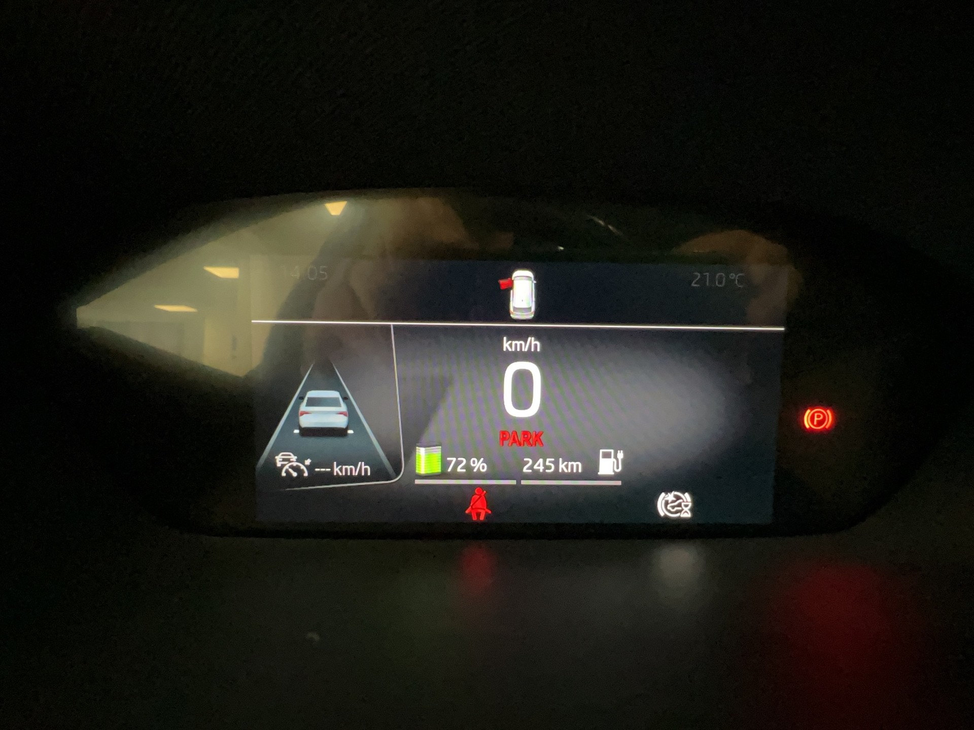 SKODA Enyaq iV 60-image-7