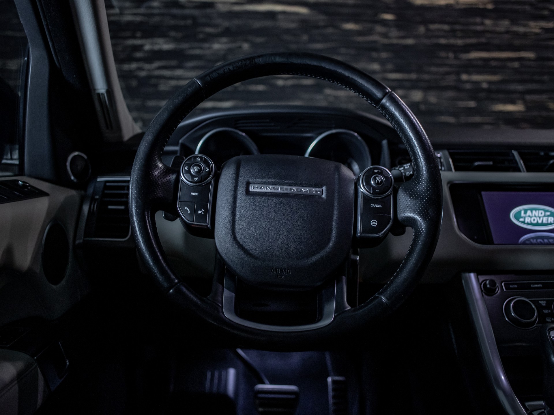 LAND ROVER Range Rover Sport 3.0 SDV6 HSE Automatic-image-16