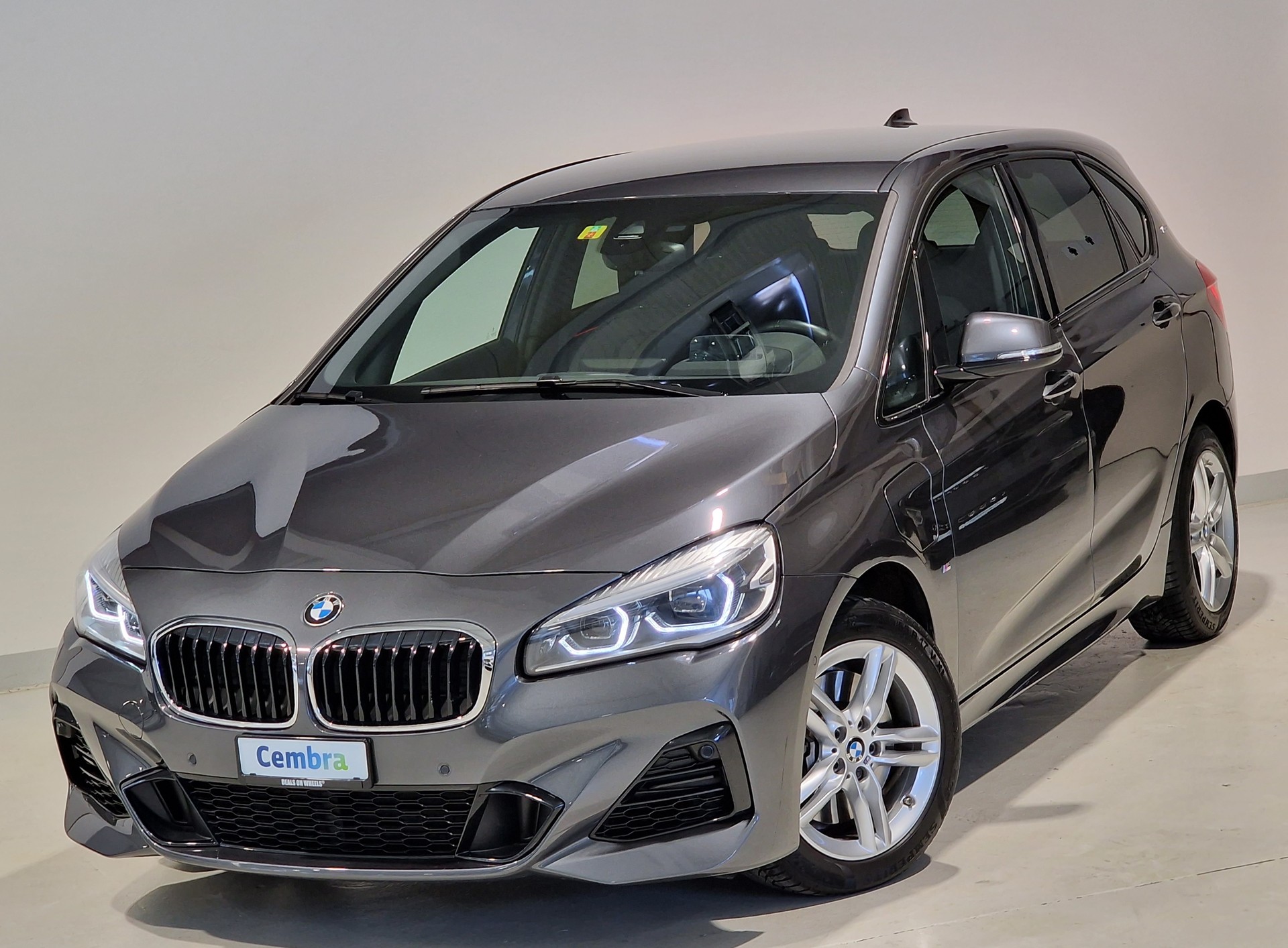 BMW 225xe iPerformance Active Tourer Steptronic M Sport-image-0