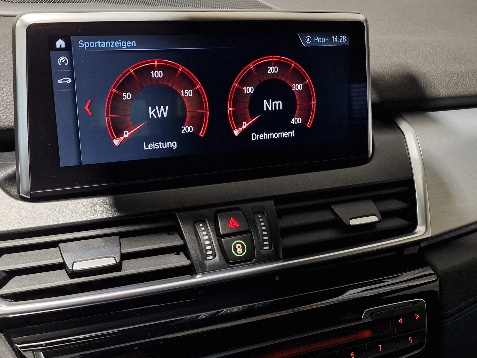 BMW 225xe iPerformance Active Tourer Steptronic M Sport-image-14
