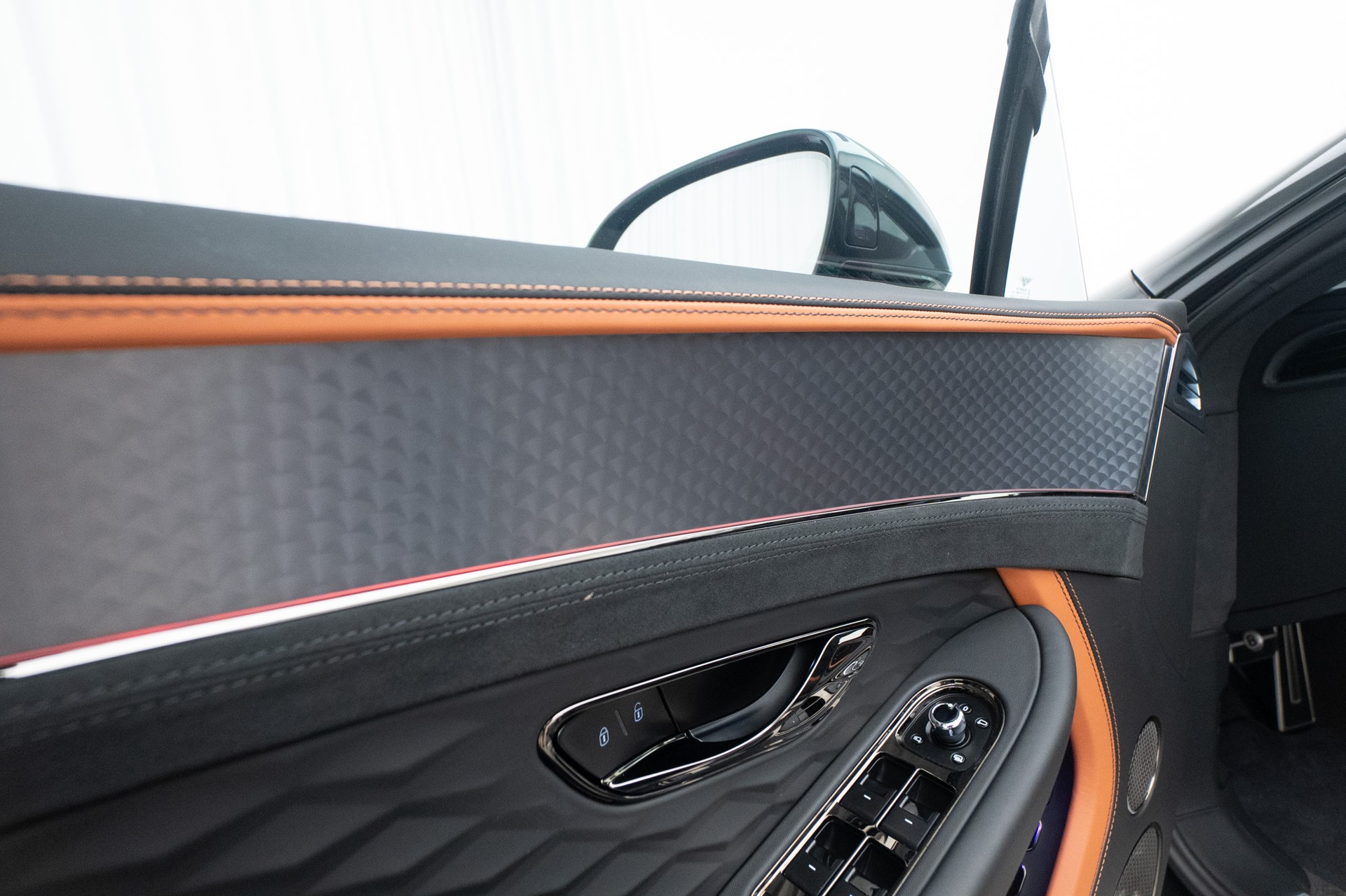 BENTLEY Continental GT 4.0 V8 PHEV Speed-image-11