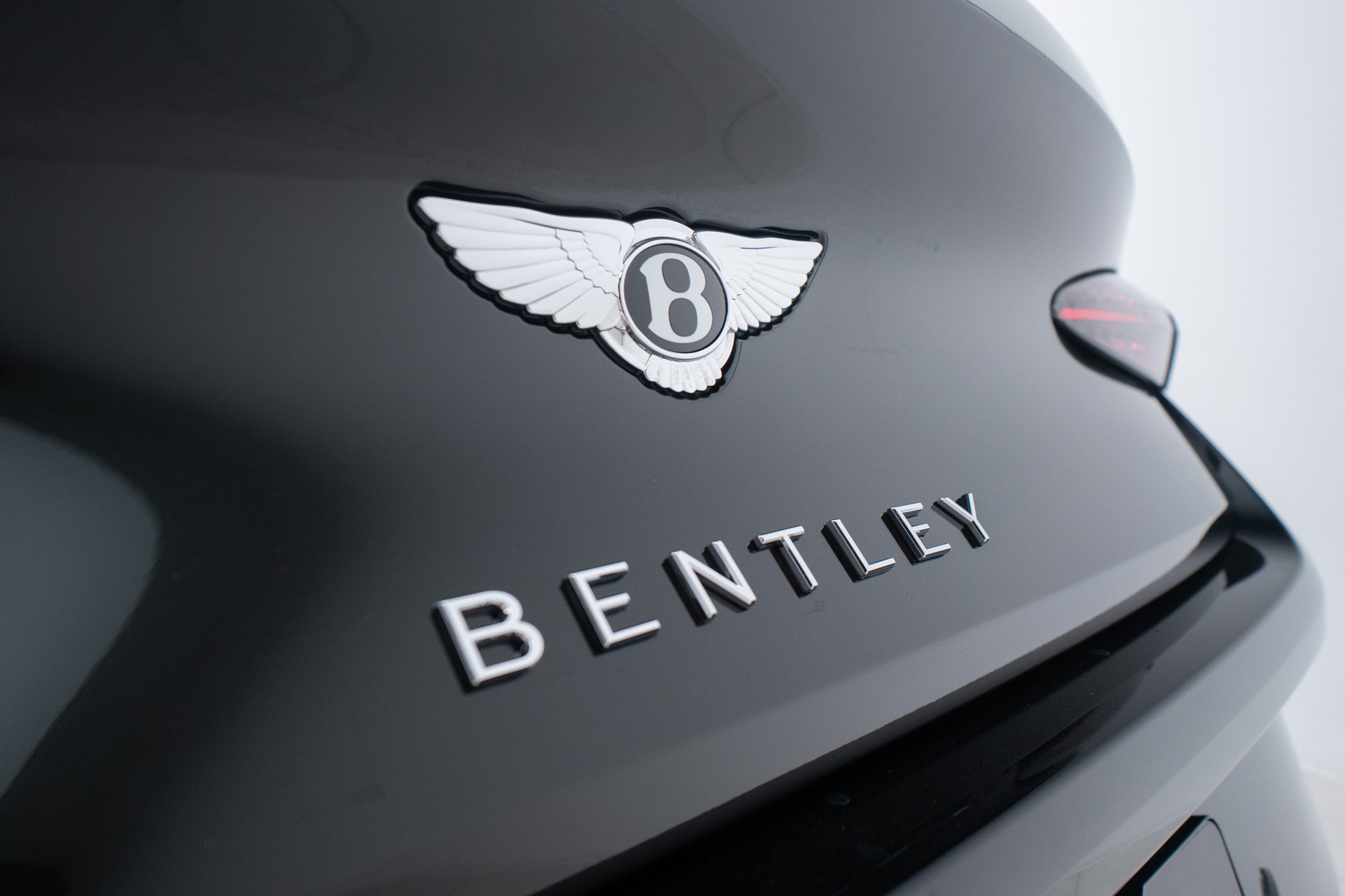 BENTLEY Continental GT 4.0 V8 PHEV Speed-image-22