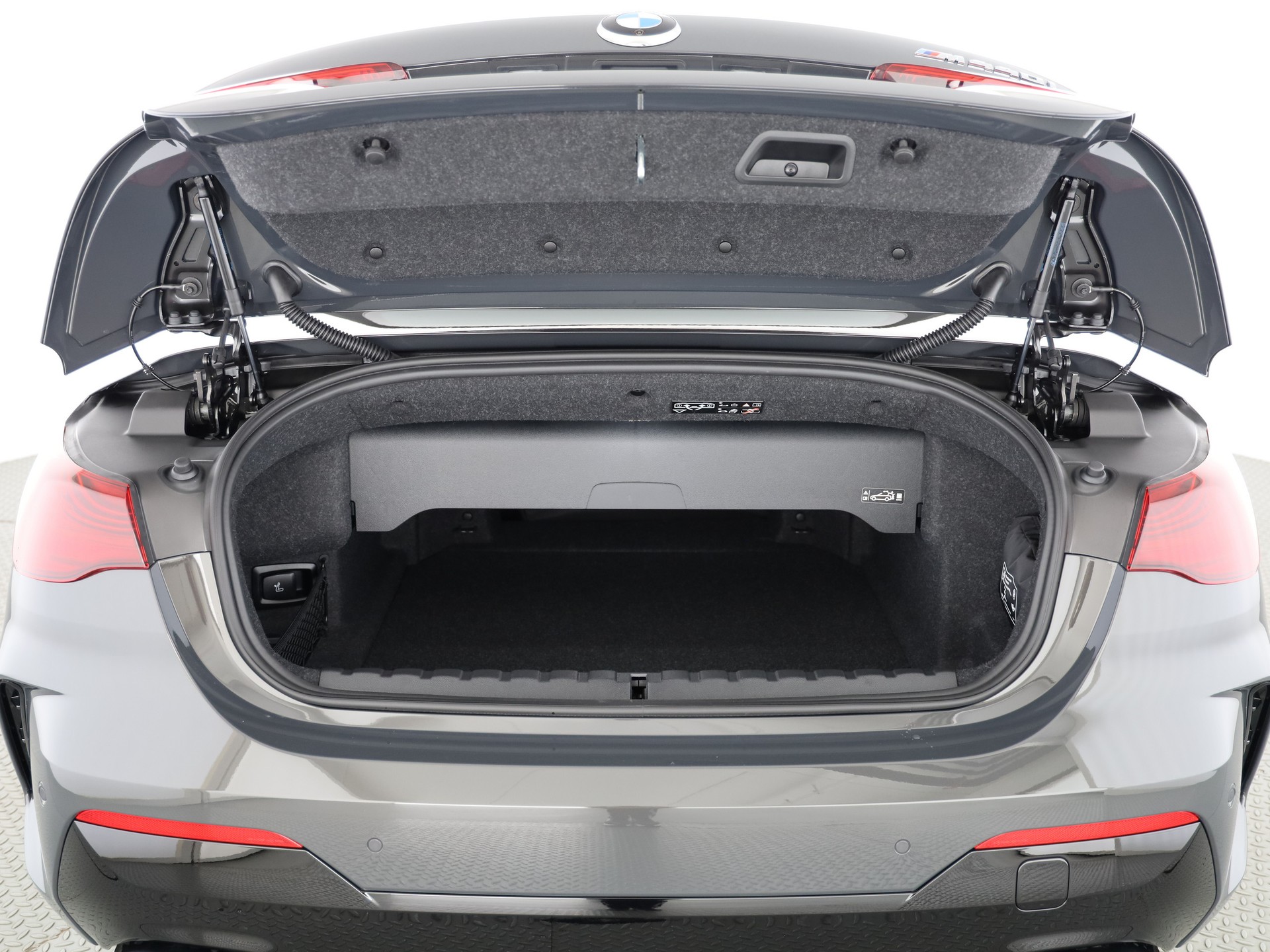 BMW M440i xDr48VCabrioMSp.Pro-image-5