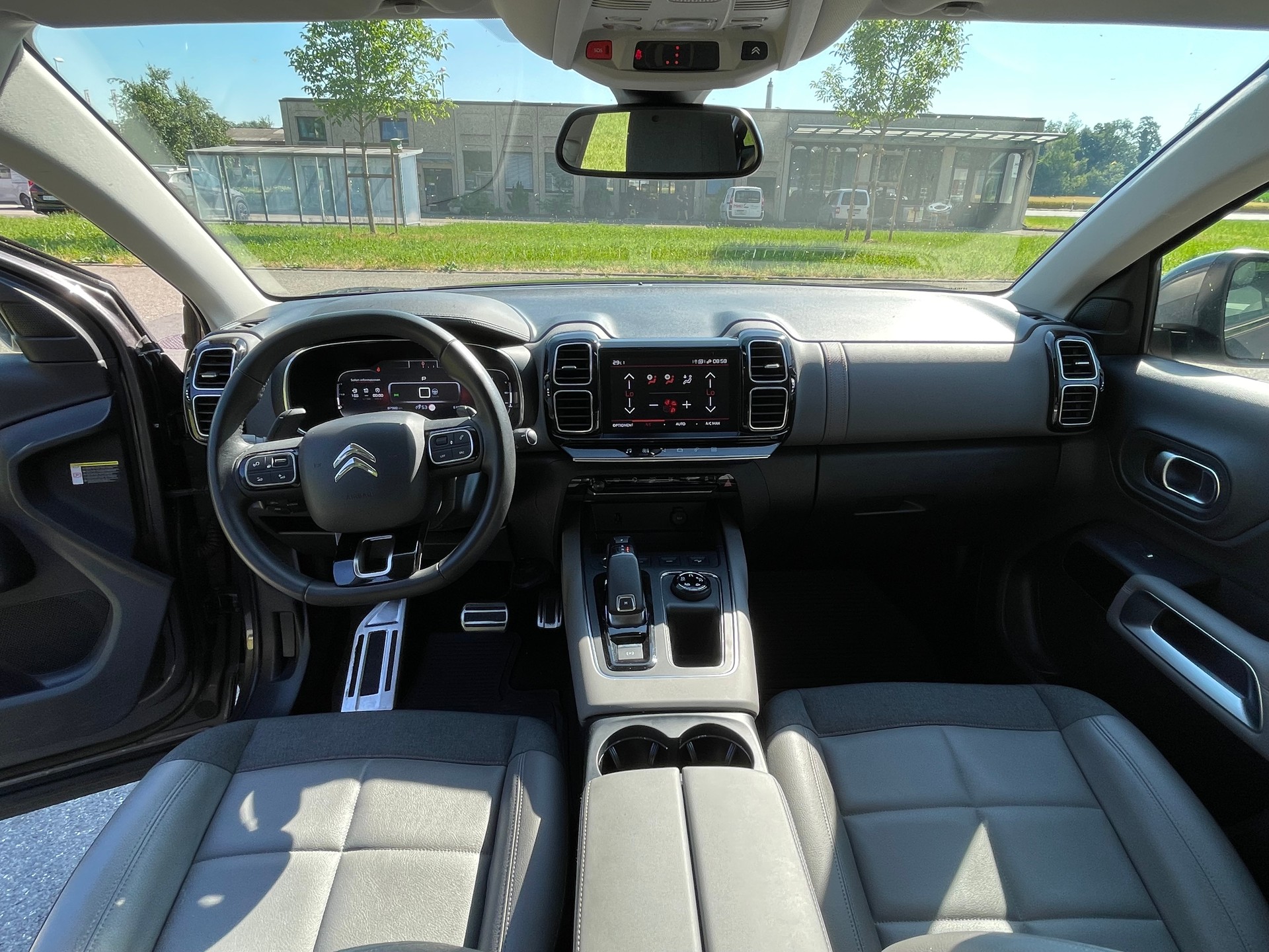 CITROEN C5 Aircross 1.6i PureTech Shine EAT8-image-10