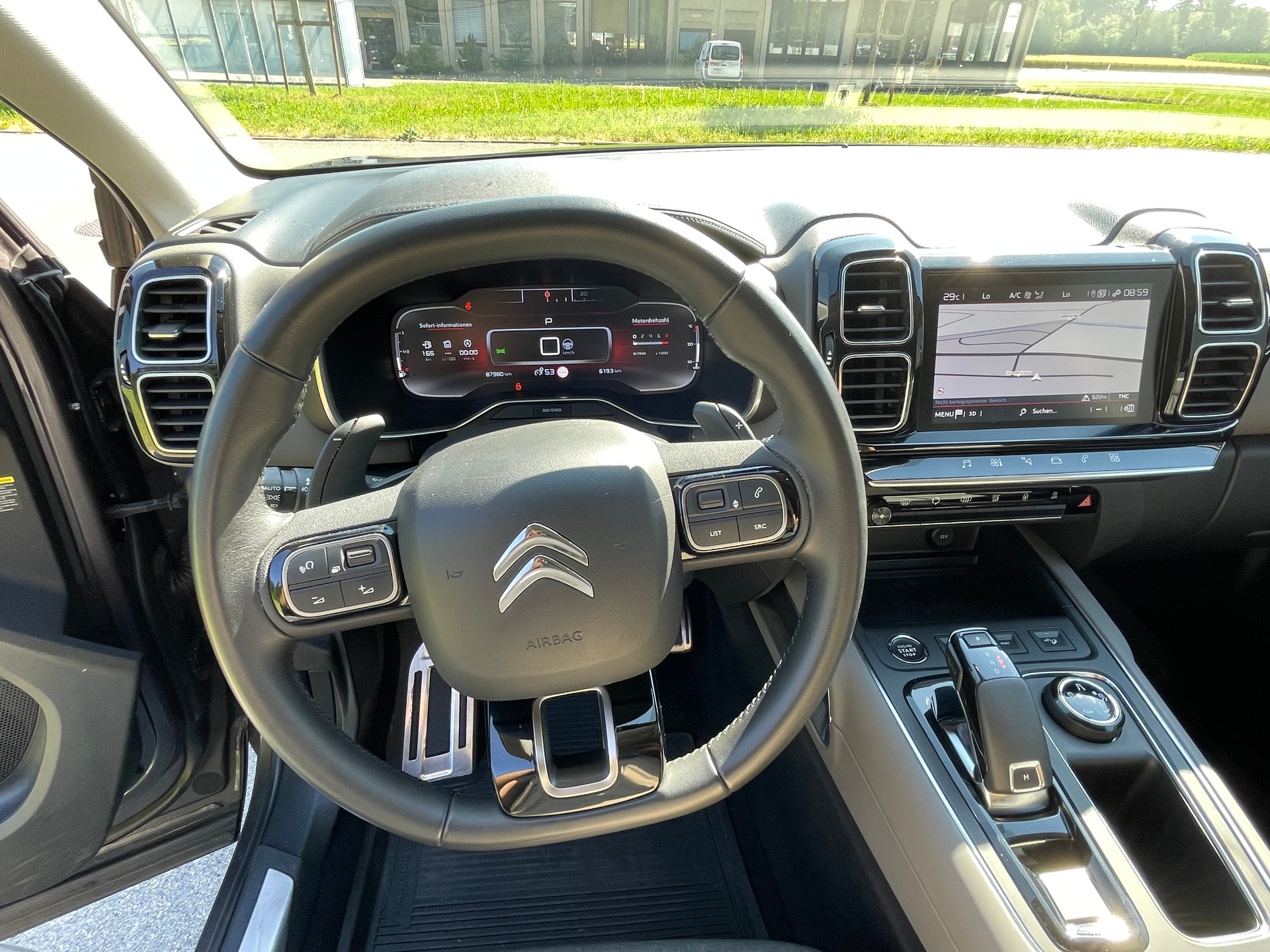 CITROEN C5 Aircross 1.6i PureTech Shine EAT8-image-12